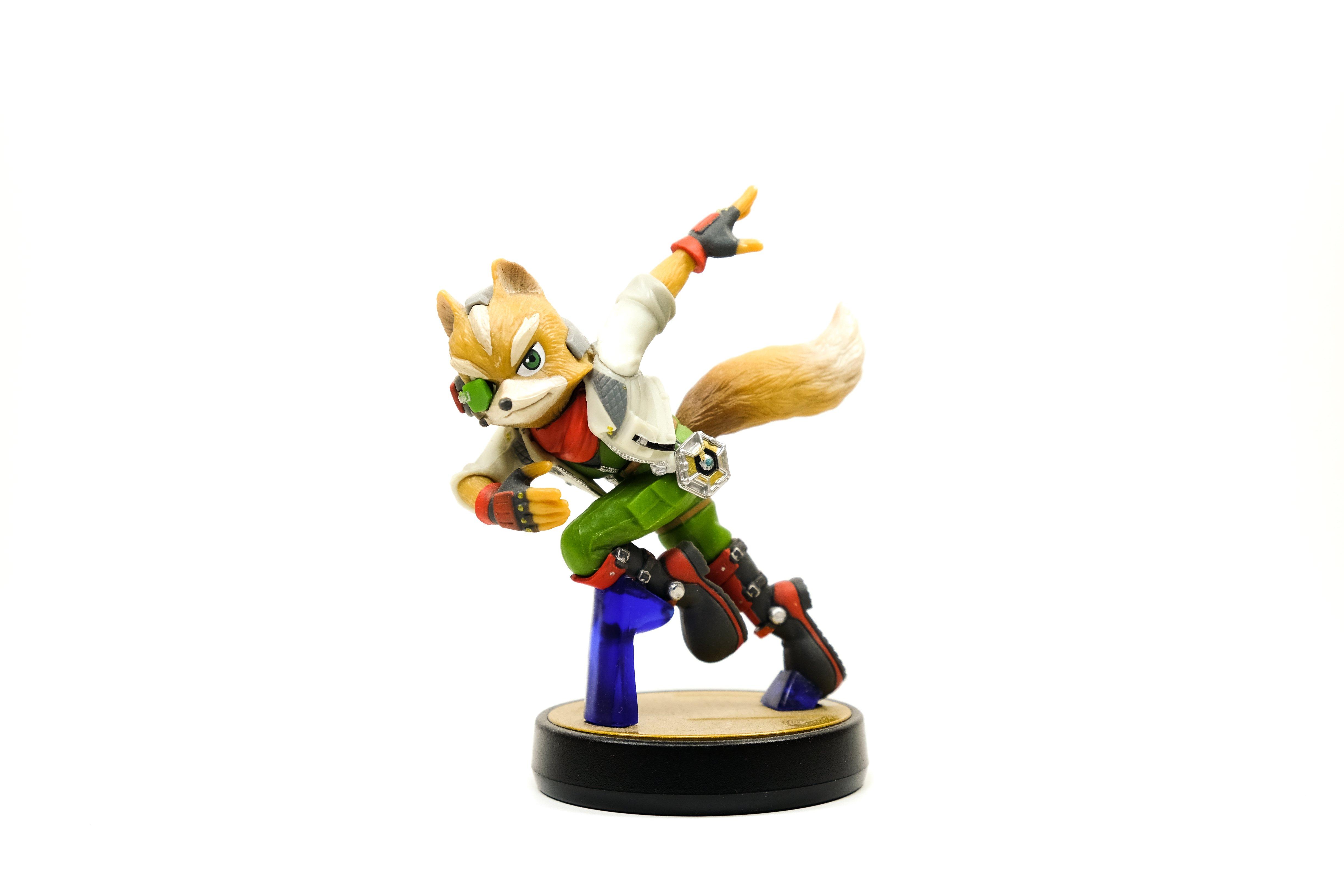 amiibo fox super smash bros