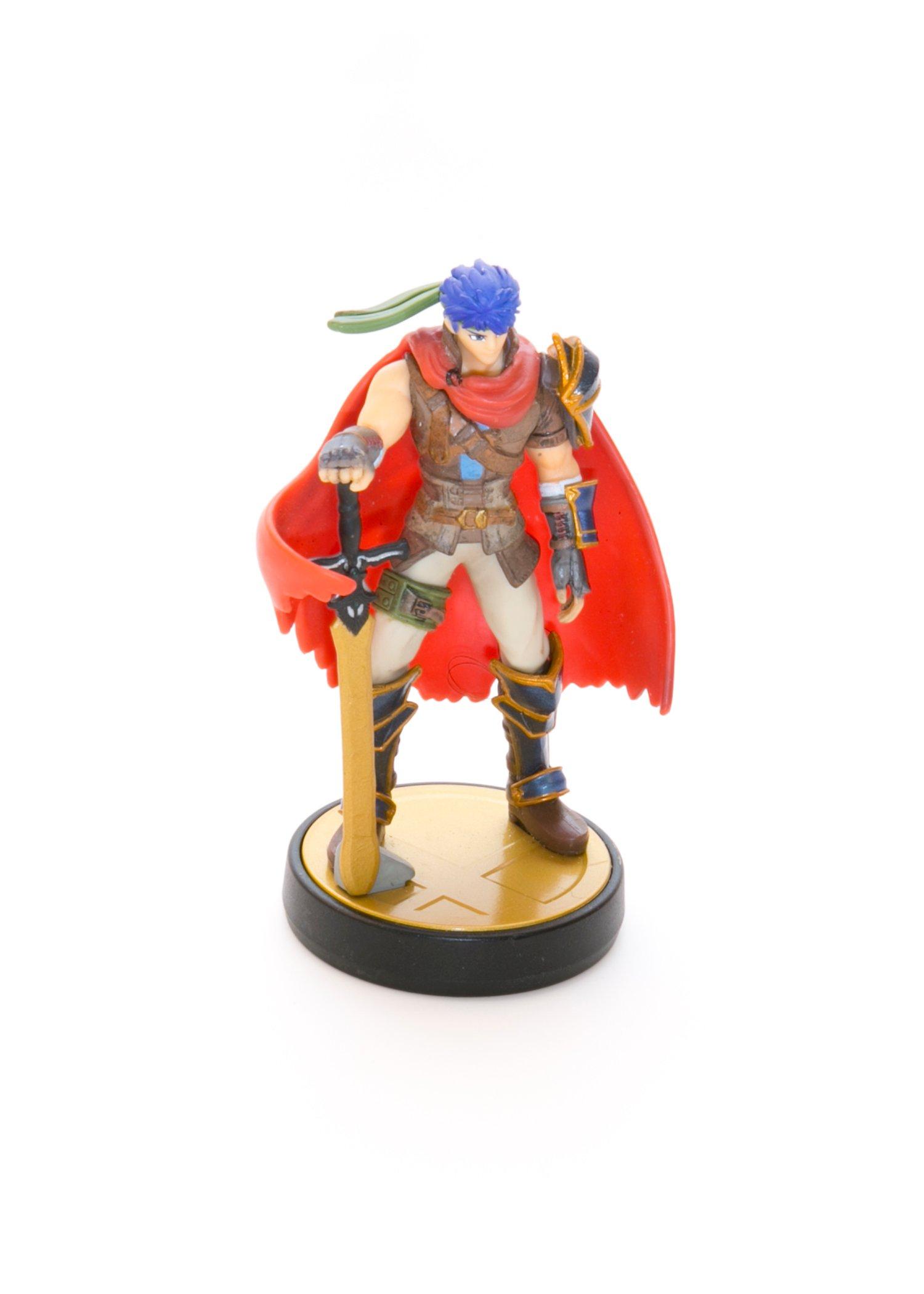 Ike amiibo Figure | Nintendo | GameStop