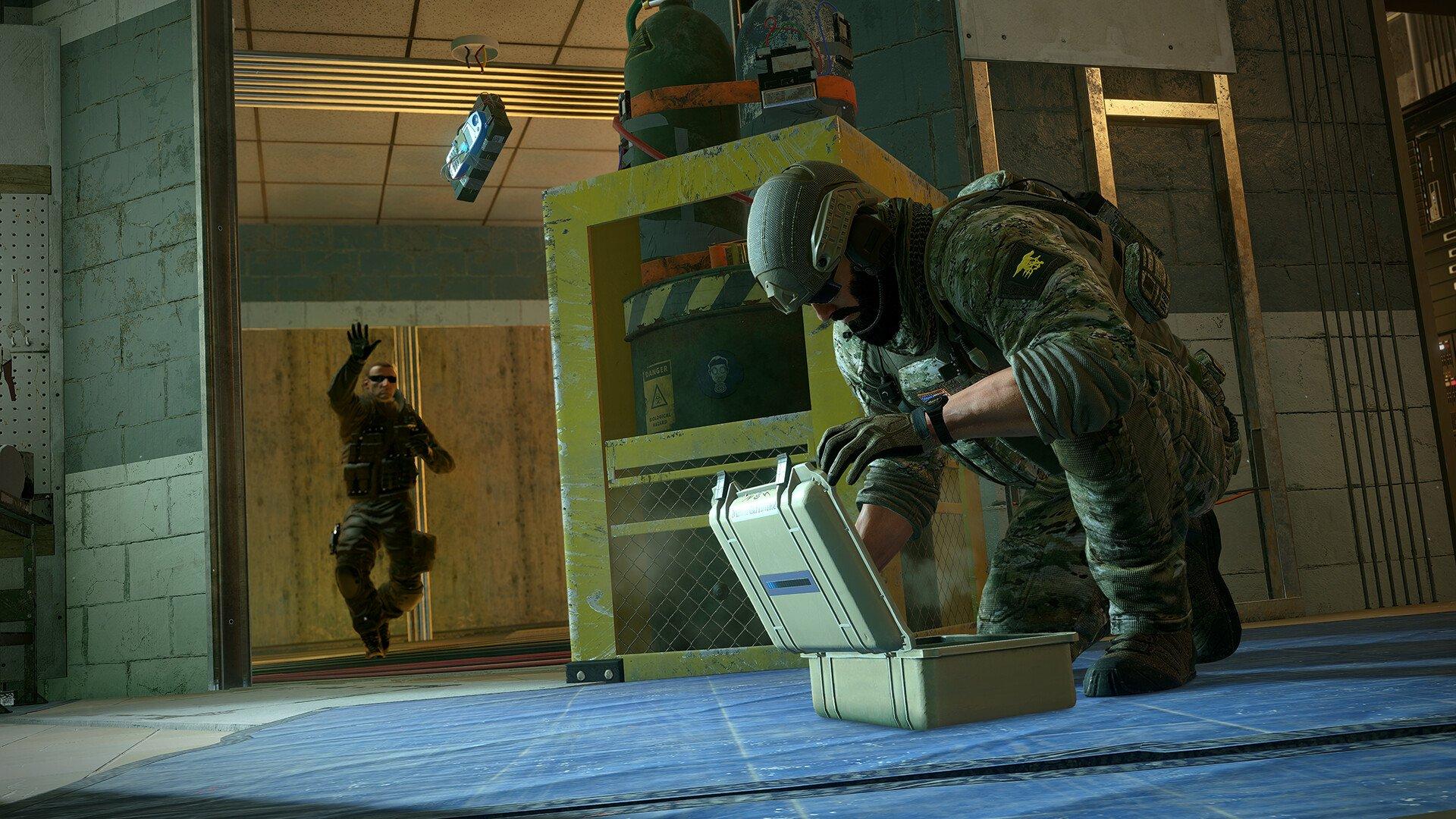 Our all-time fav Rainbow Six Siege will now be available on mobile