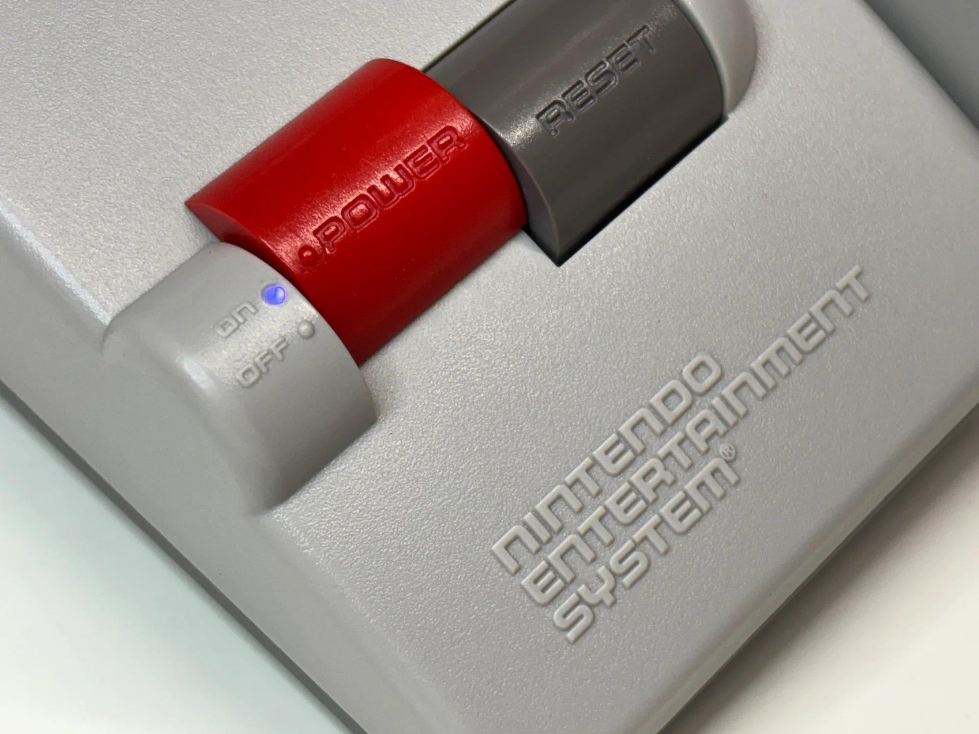 Nintendo Entertainment System 101 (NES-101)