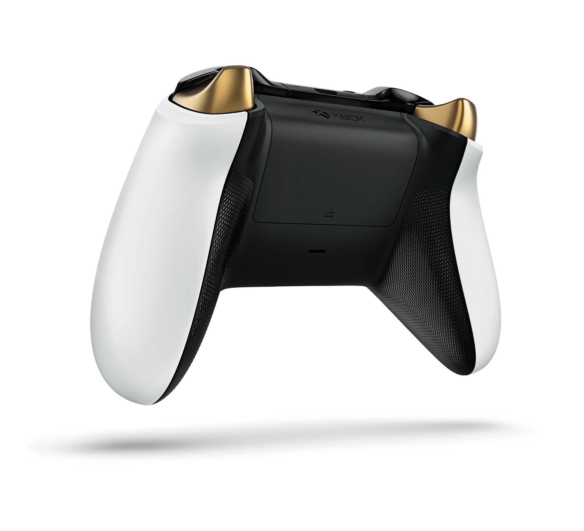 lunar xbox one controller