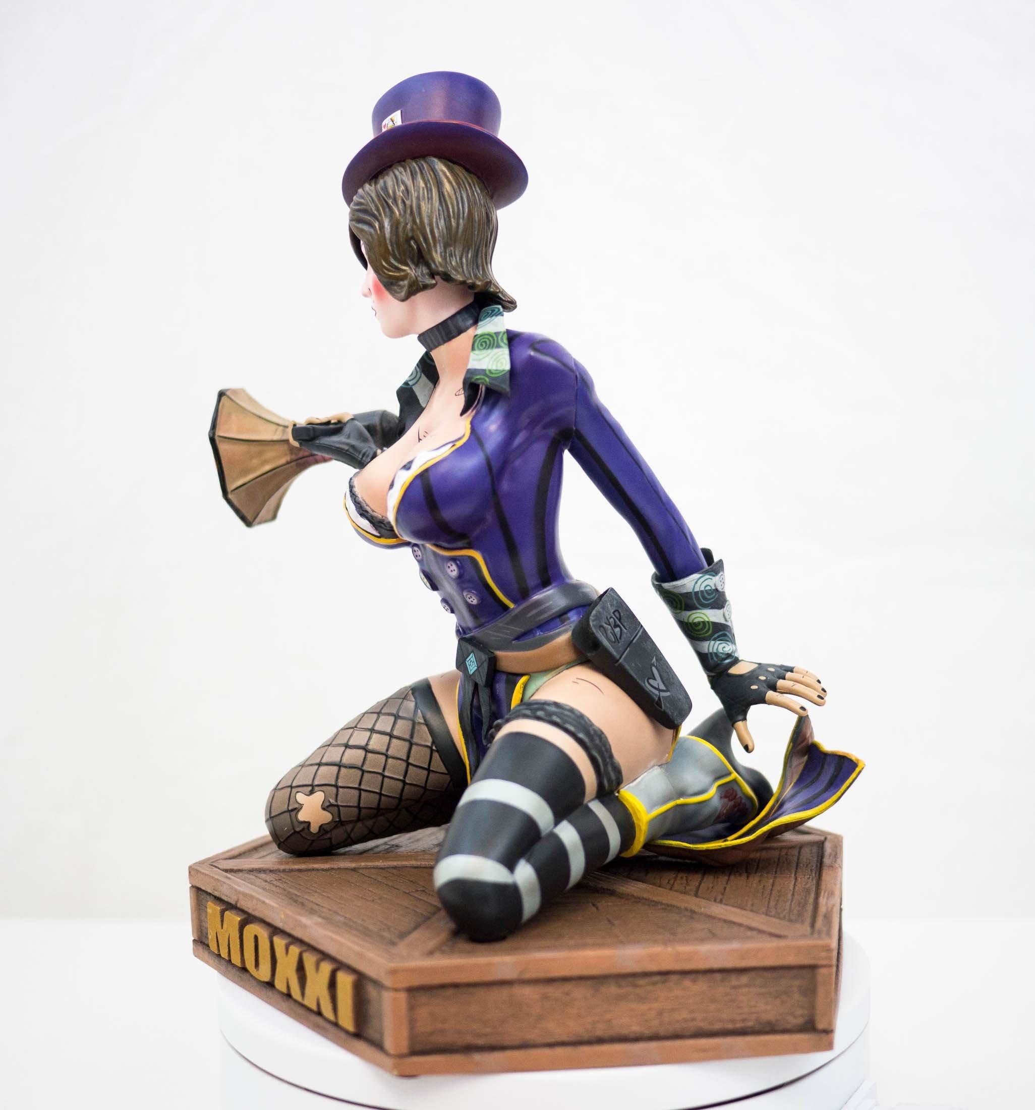 gamestop mad moxxi statue