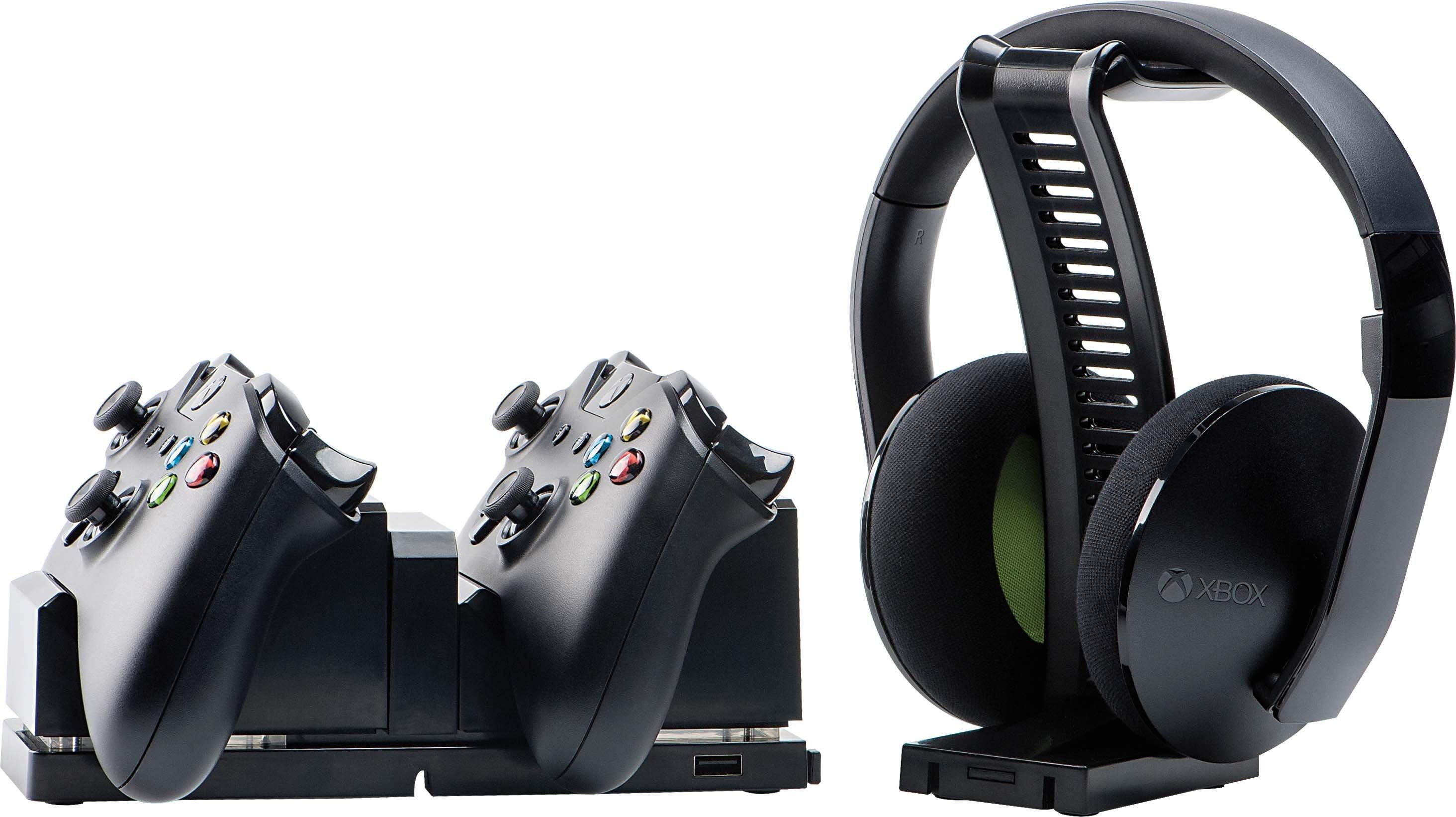 complete charging station for playstation 4