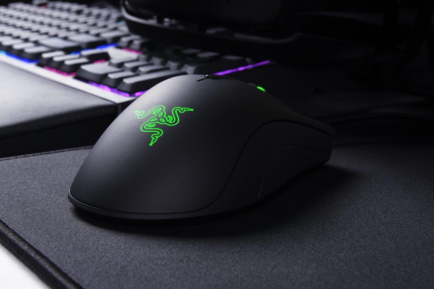 DeathAdder Elite Wired Optical Gaming Mouse with Chroma Lighting Black Razer 