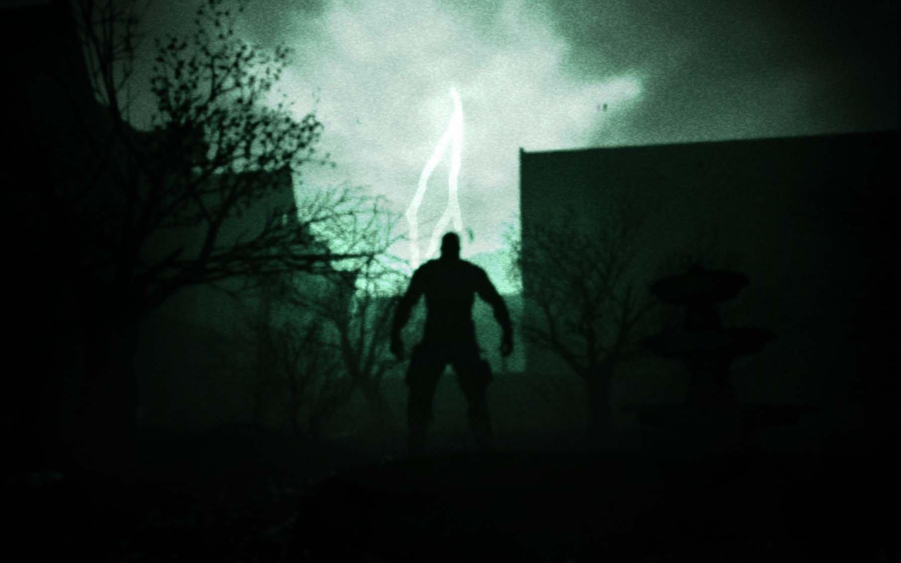  Outlast Trinity (Xbox One) : Video Games