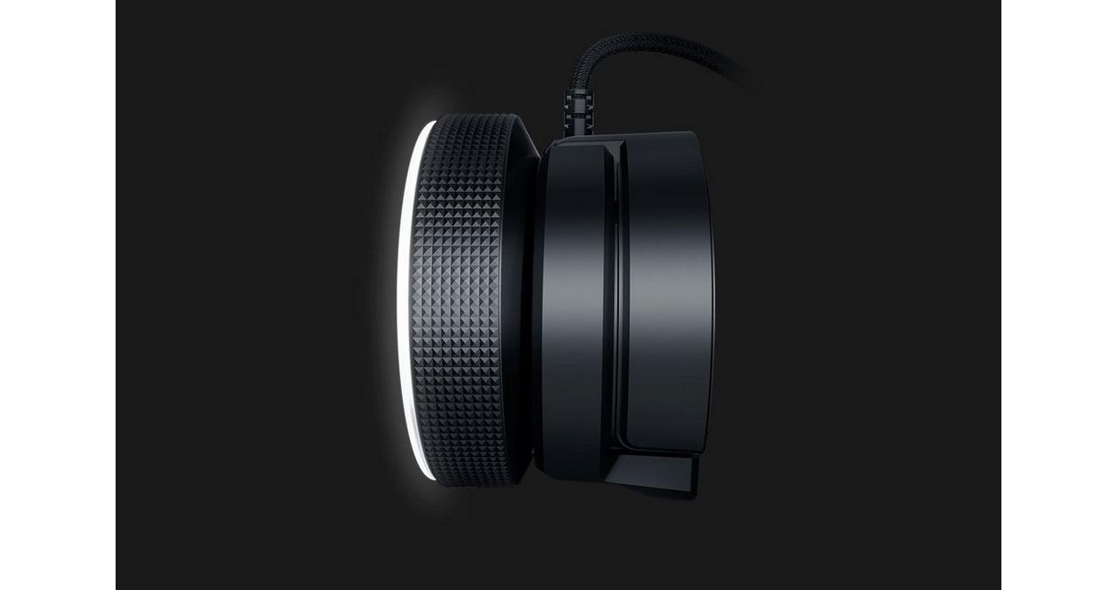 Razer Kiyo Ring Light Equipped Web Camera | GameStop