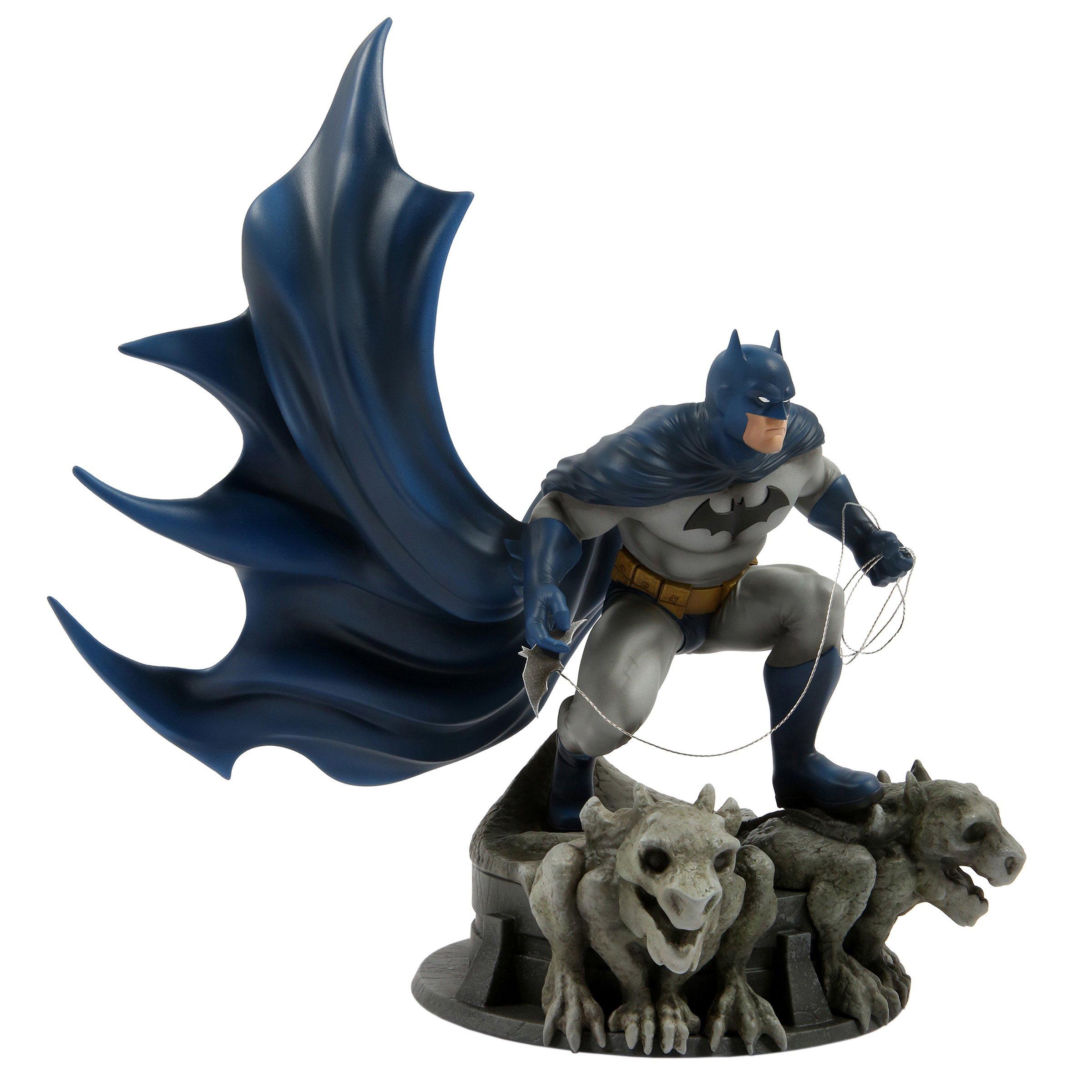 batman dark knight returns by jim lee statue