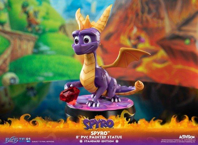 spyro statue first 4 figures