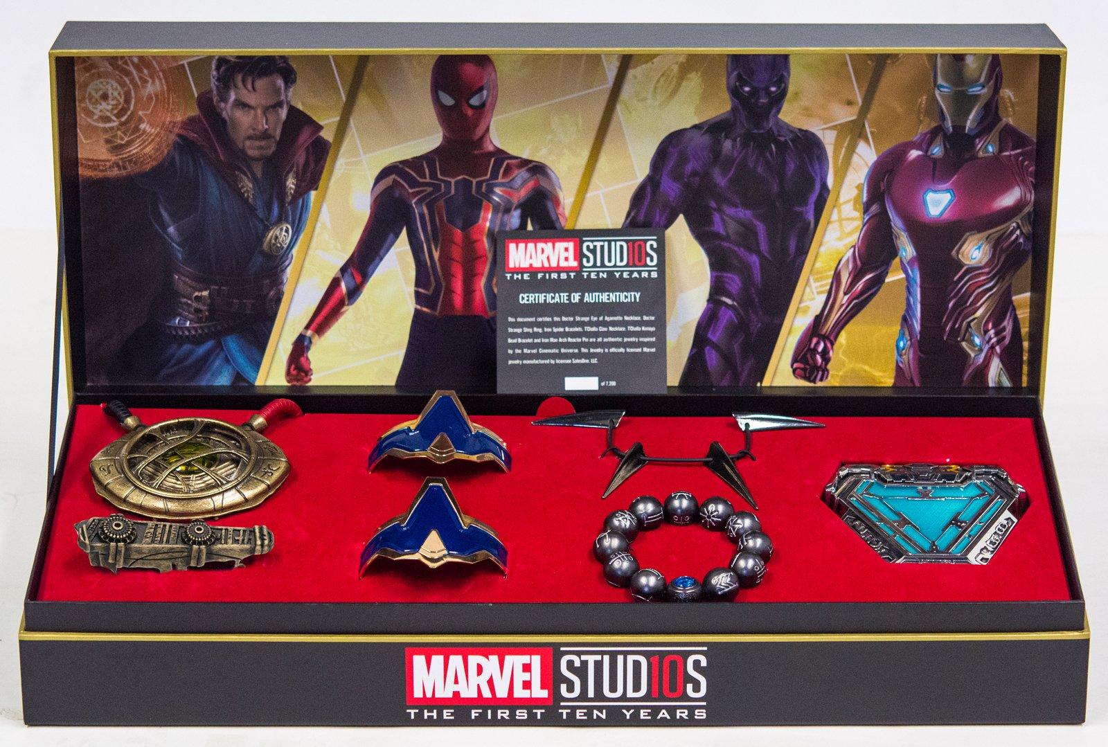 Marvel Studios Avengers Power Pack Jewelry Collection Only At - roblox doctor strange necklace