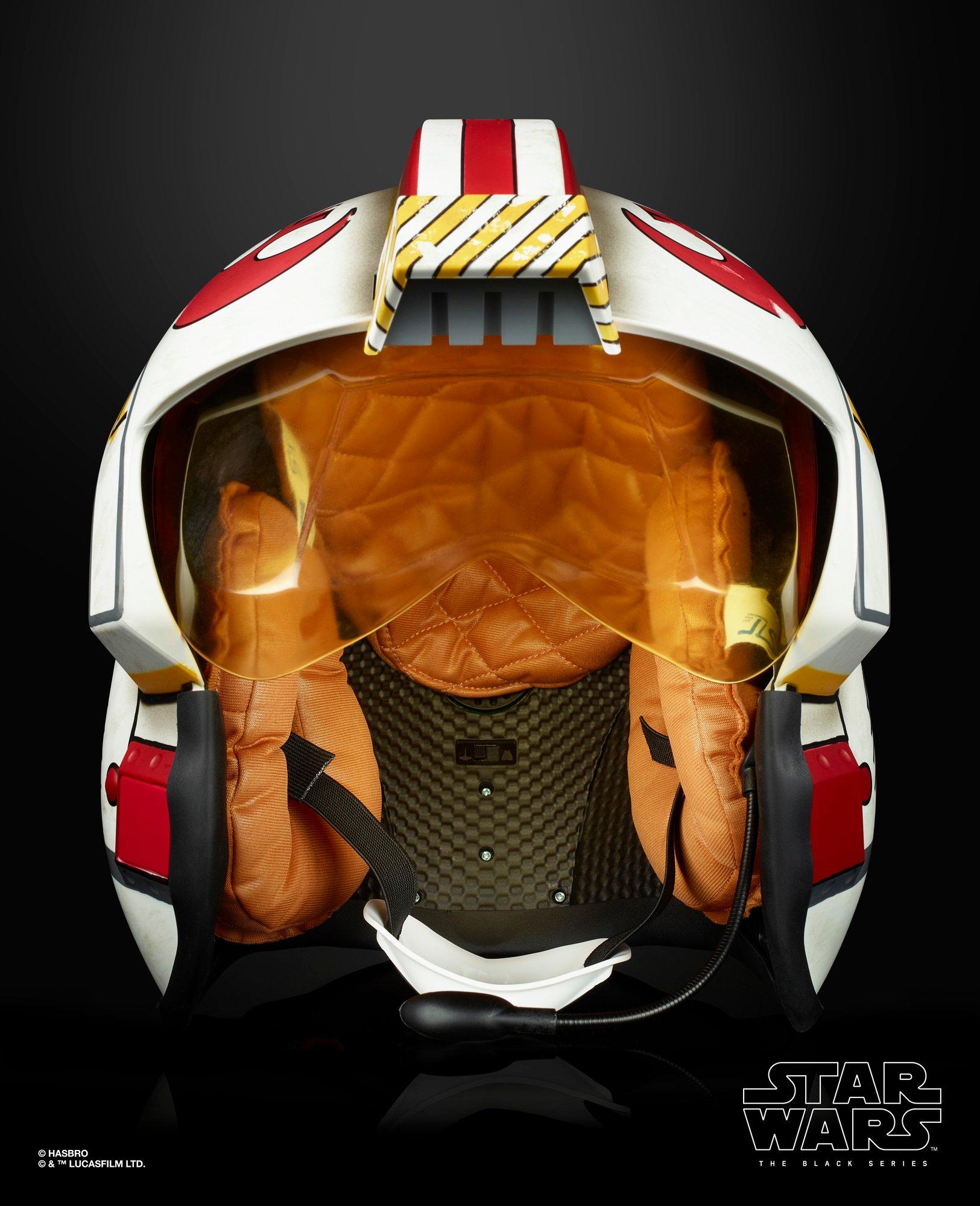 Hasbro Star Wars: The Black Series Luke Skywalker Battle Simulation Helmet