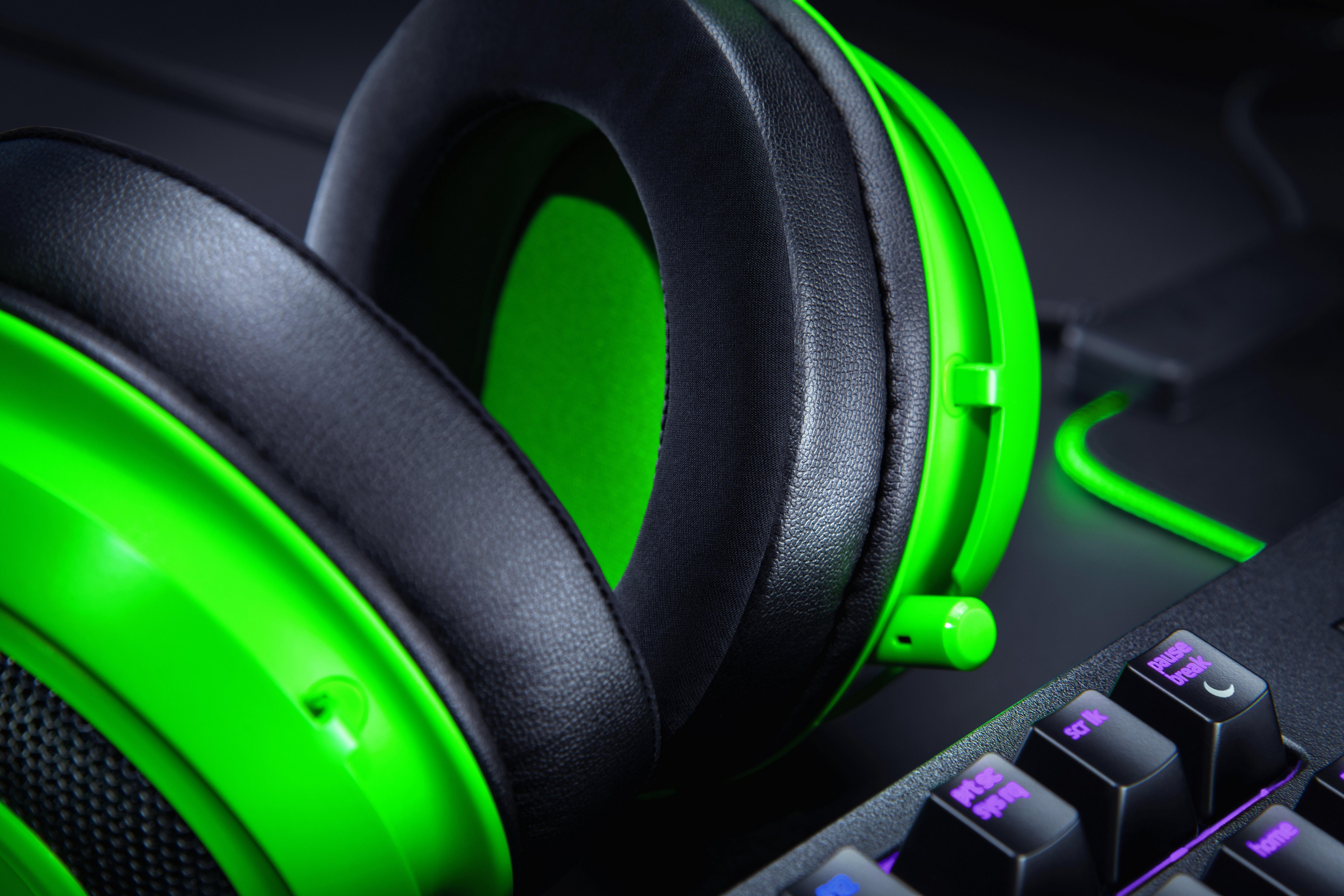 list item 2 of 5 Razer Kraken Wired Tournament Gaming Headset Razer Green