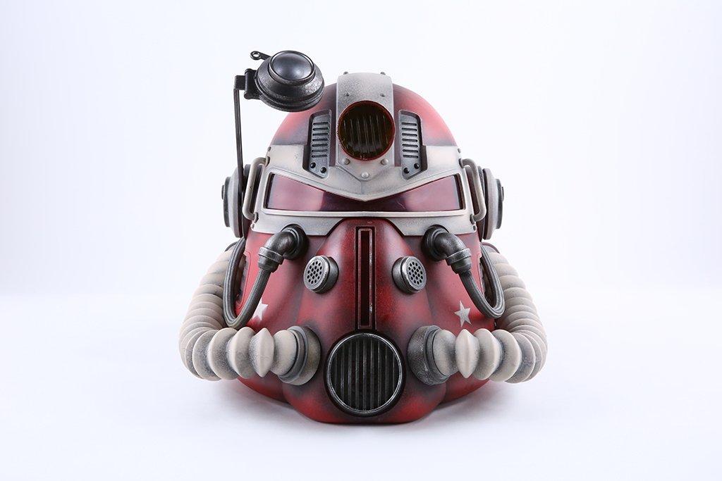 Fallout T 51 Power Armor Helmet Nuka Cola Edition Only At Gamestop Refurbished Gamestop