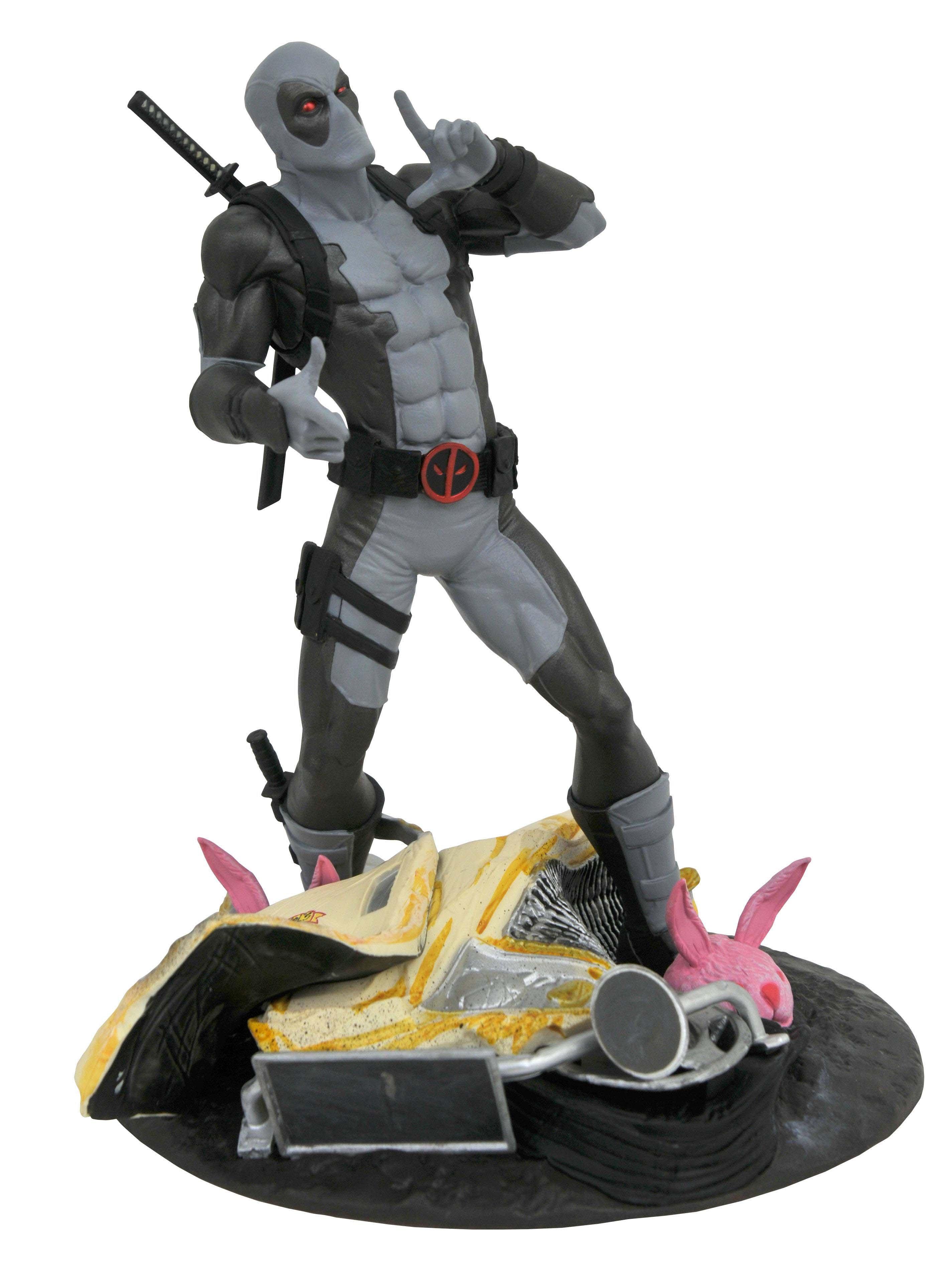 X Force Deadpool Marvel Gallery Statue Summer Convention 2019 Gamestop