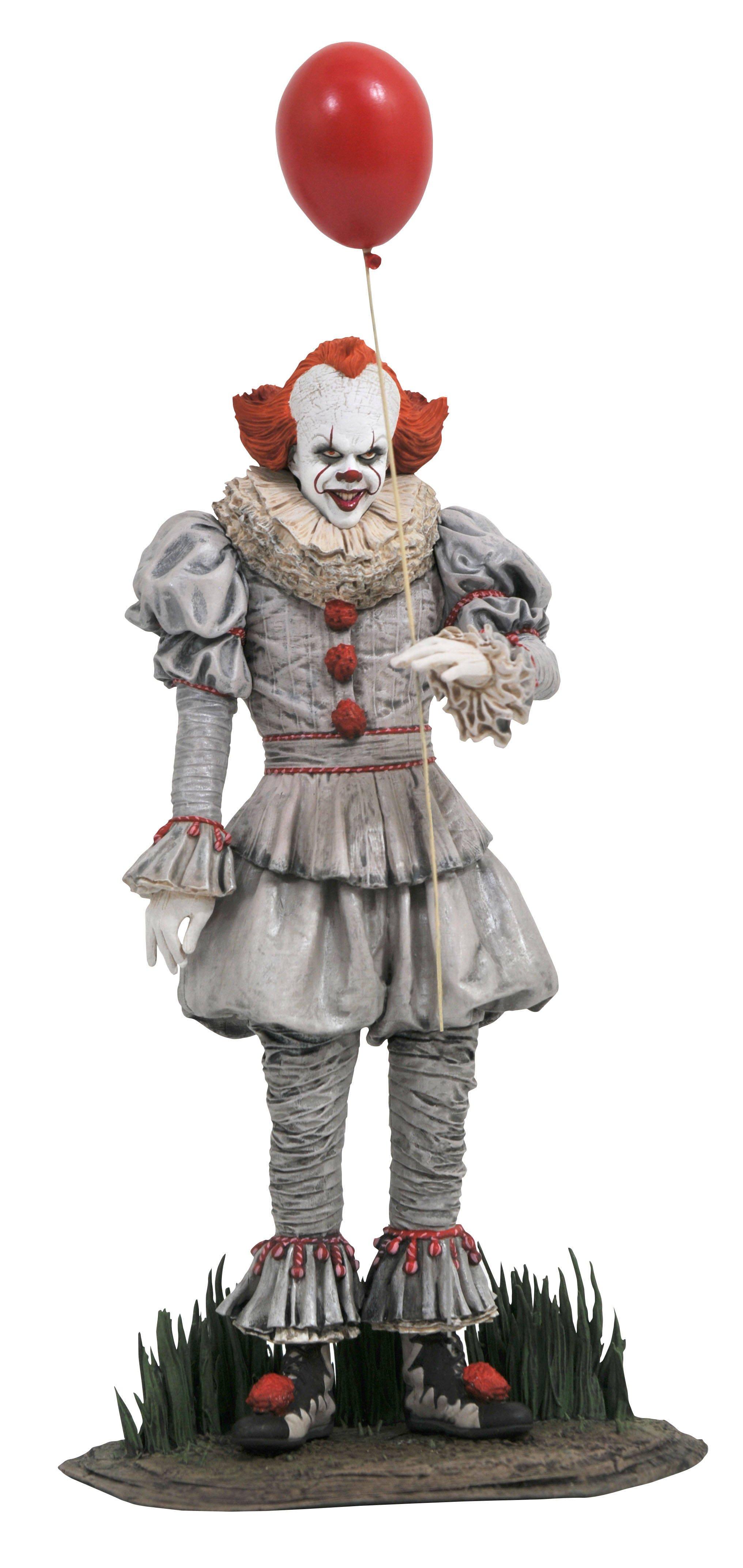 IT Chapter 2 Gallery Pennywise Statue | GameStop