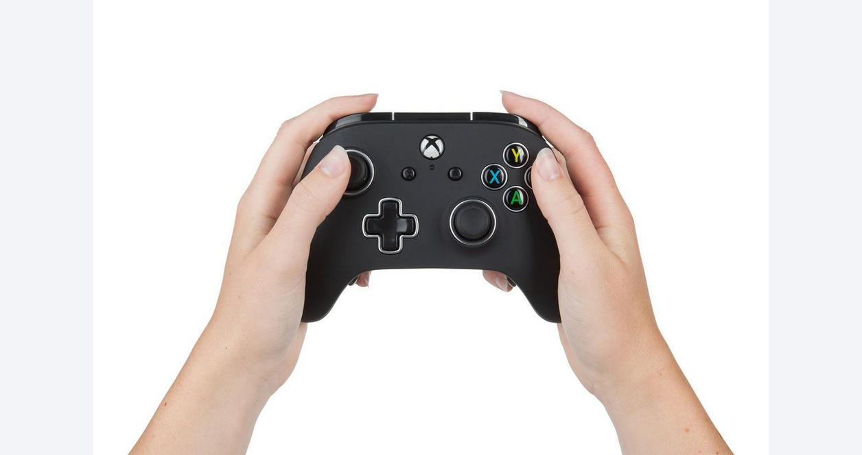 FUSION Black Pro Wired Controller for Xbox One