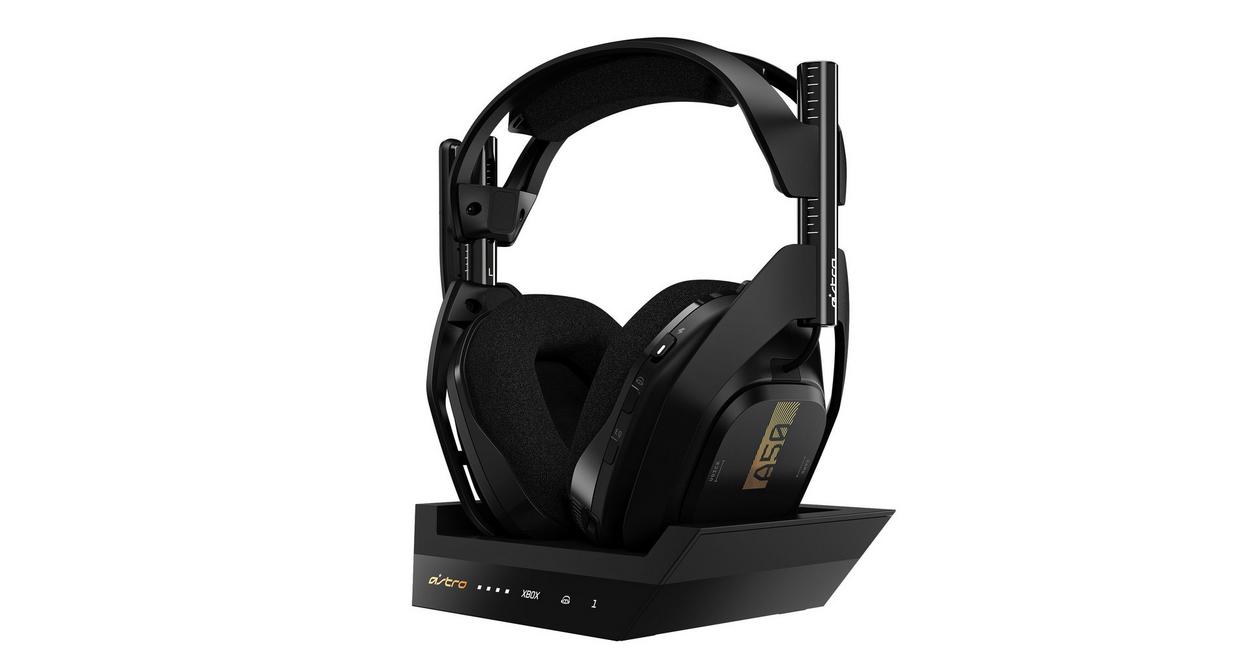 ヘッドホン ASTRO Gaming A50 + BASE STATION FOR PS4 Amazon.com: ASTRO Gaming A50 Wireless Dolby Gaming Headset