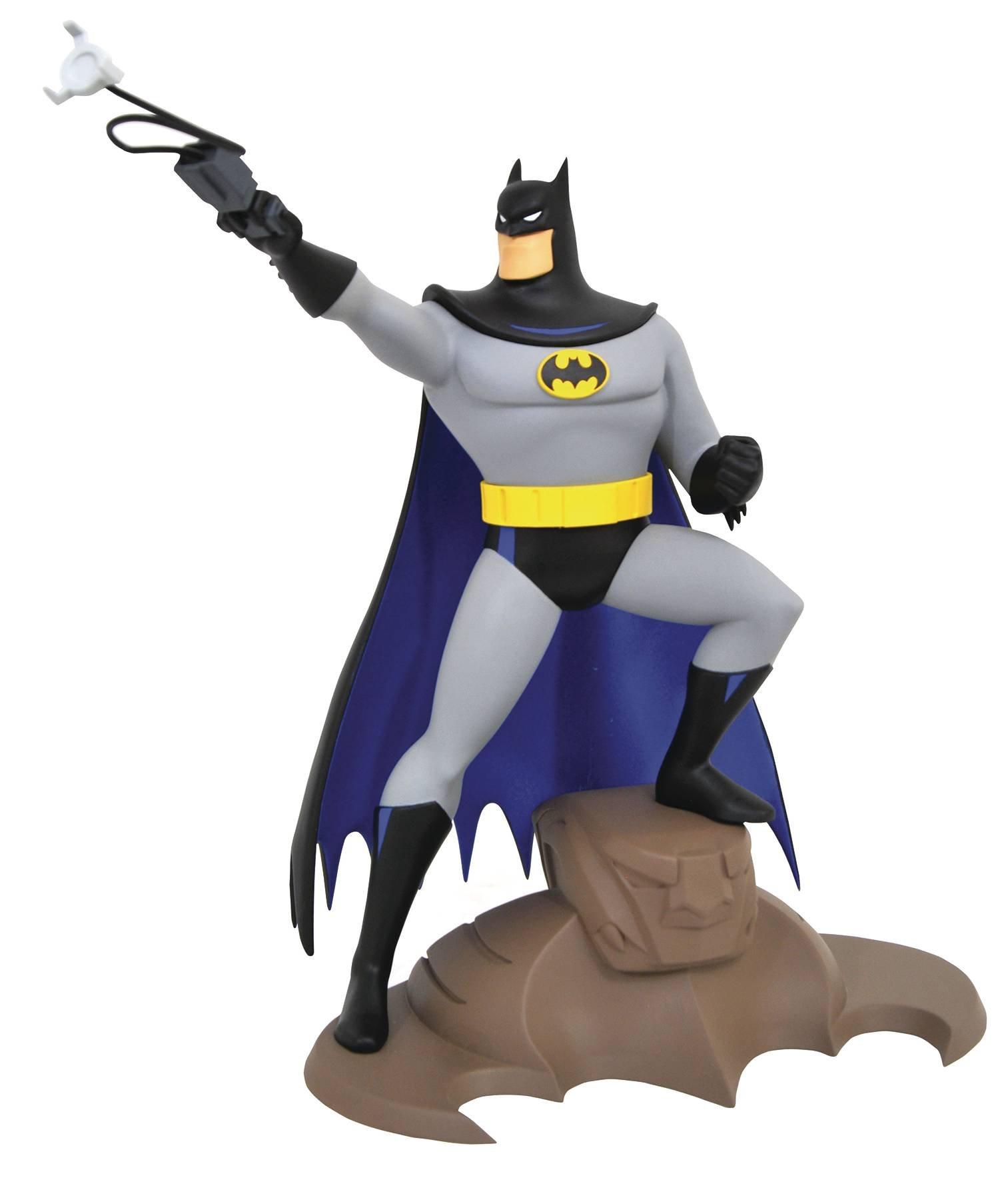 diamond select batman statue