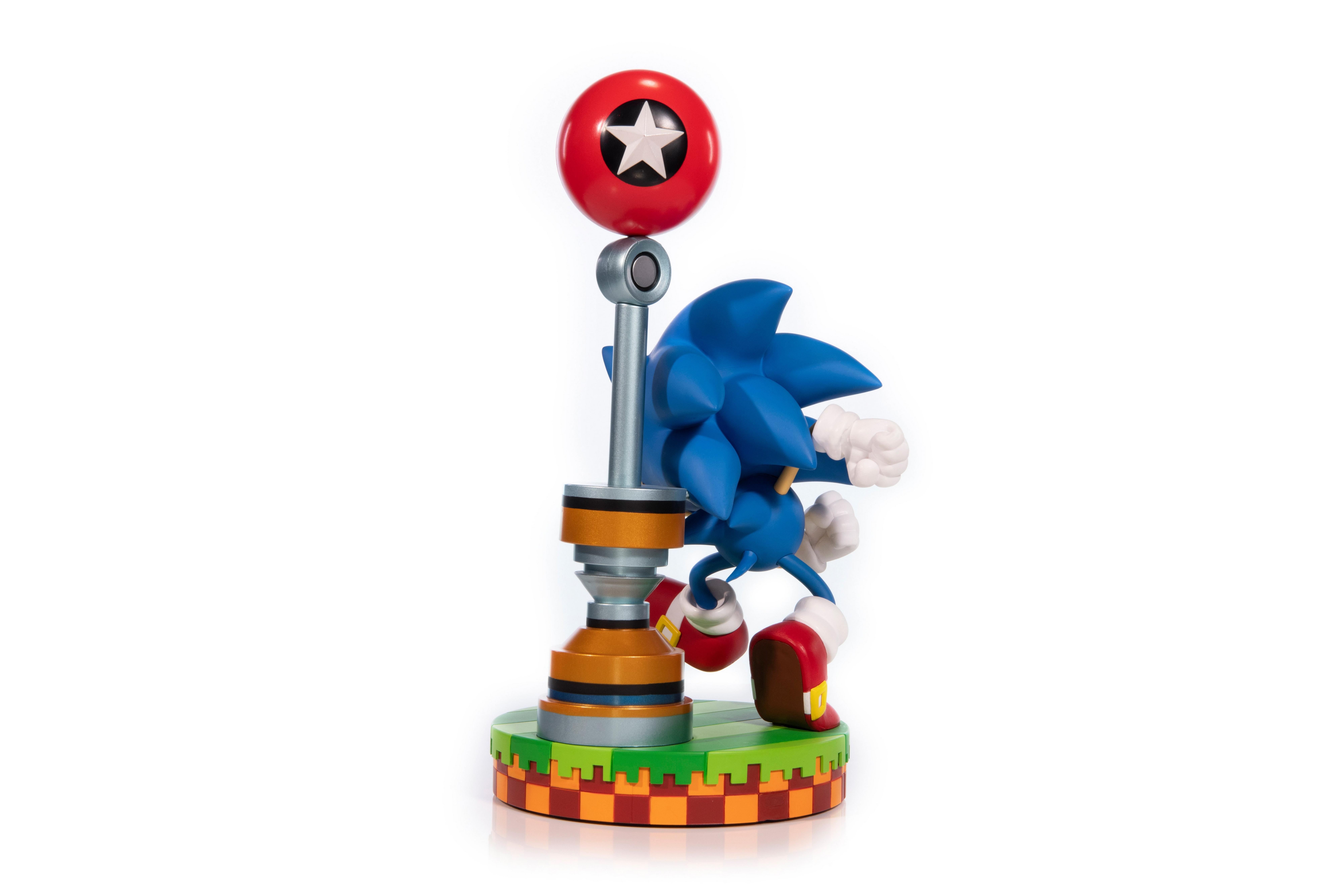 gamestop sonic statue