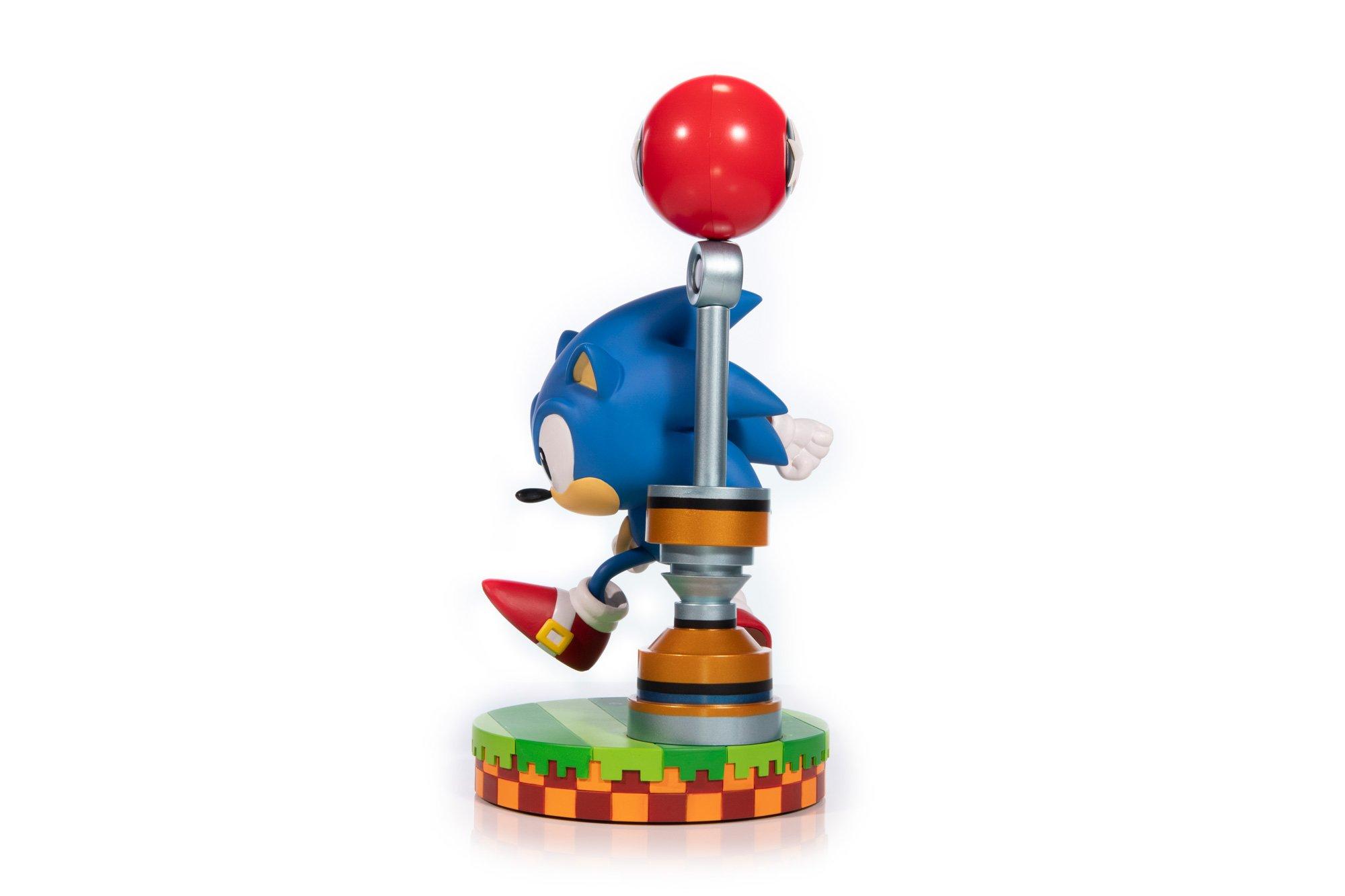 Sonic the shop hedgehog statue gamestop