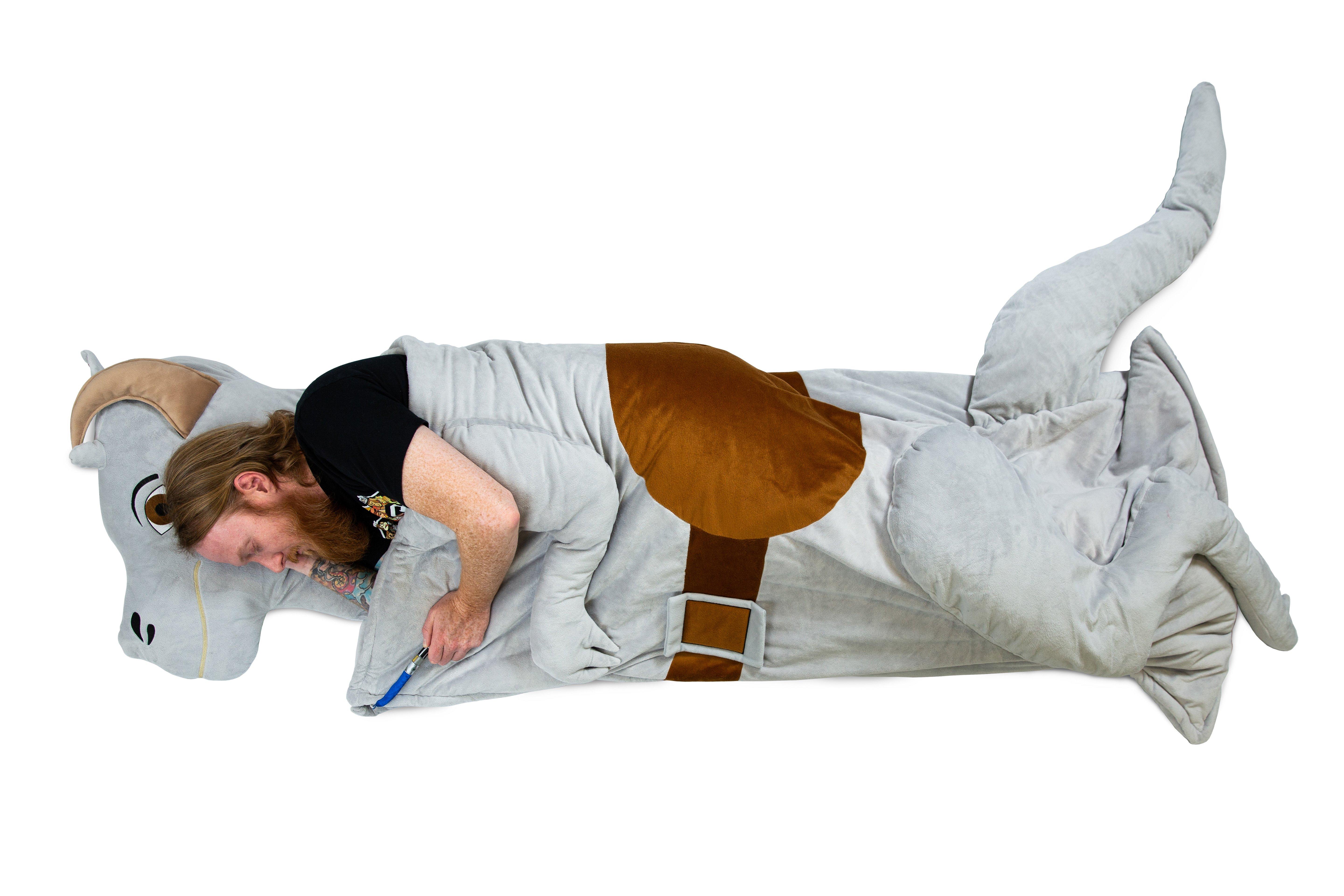 thinkgeek tauntaun sleeping bag