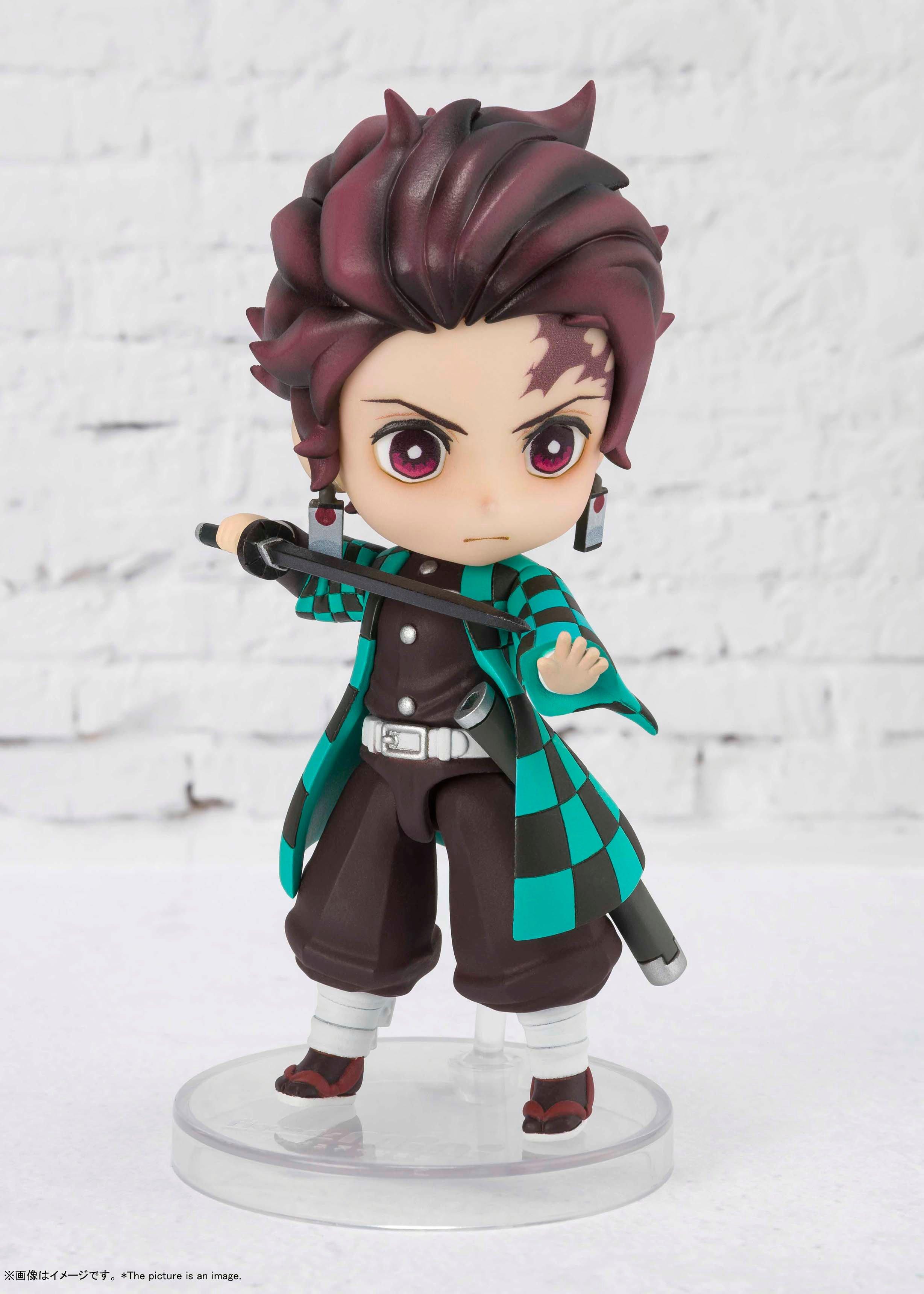 Demon Slayer Kimetsu No Yaiba Tanjiro Kamado Figuarts Mini Action Figure Gamestop