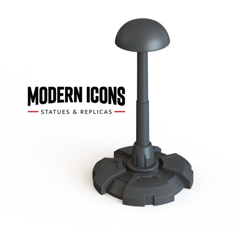 Modern Icons Helmet Stand