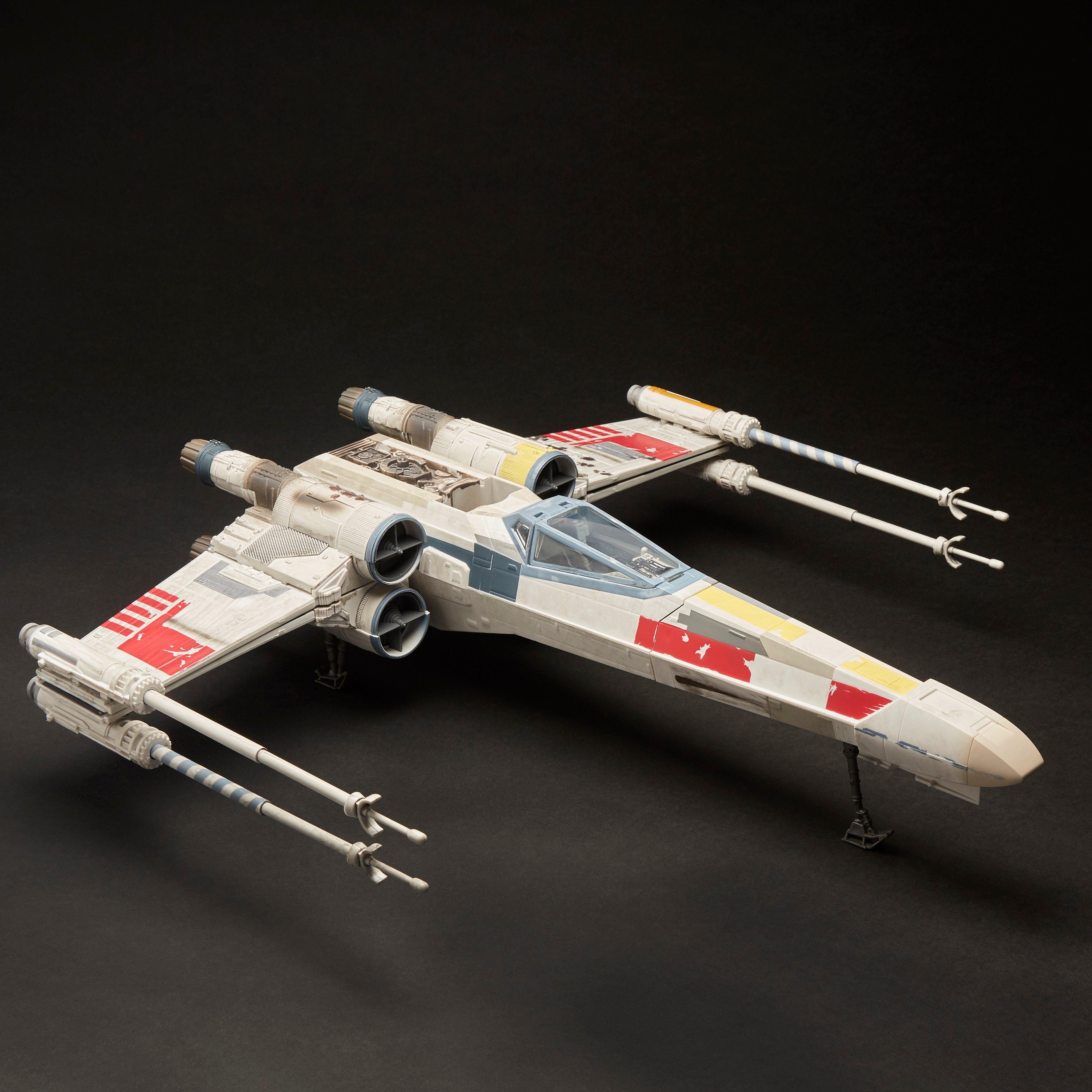 Star Wars Episode IV: A New Hope Luke Skywalker's X-Wing Starfighter ...