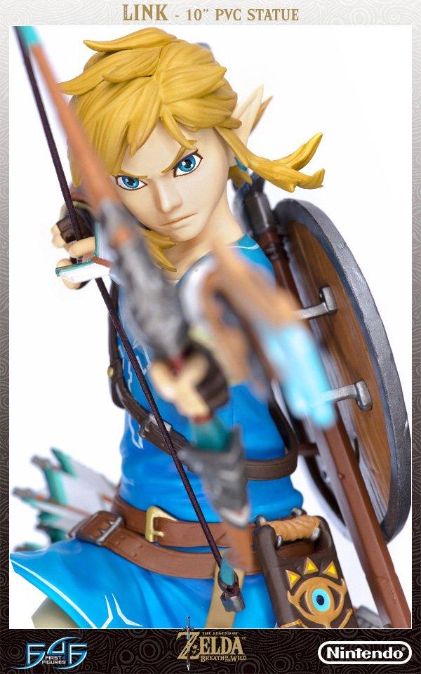 legend of zelda breath of the wild link statue