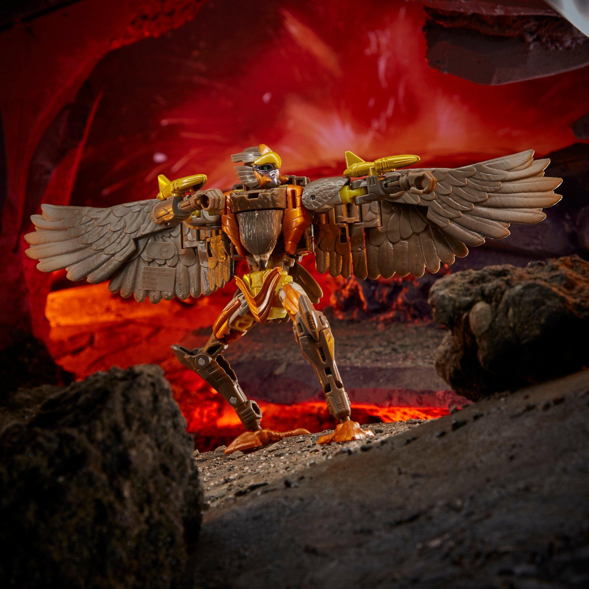 Hasbro Transformers Generations War for Cybertron Kingdom Deluxe WFCK14 Airazor 5.5in Action