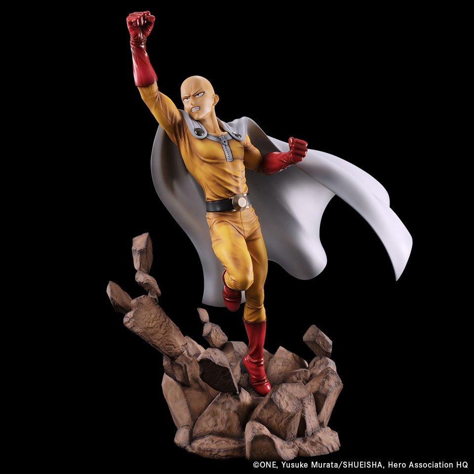 One-Punch Man Saitama Statue