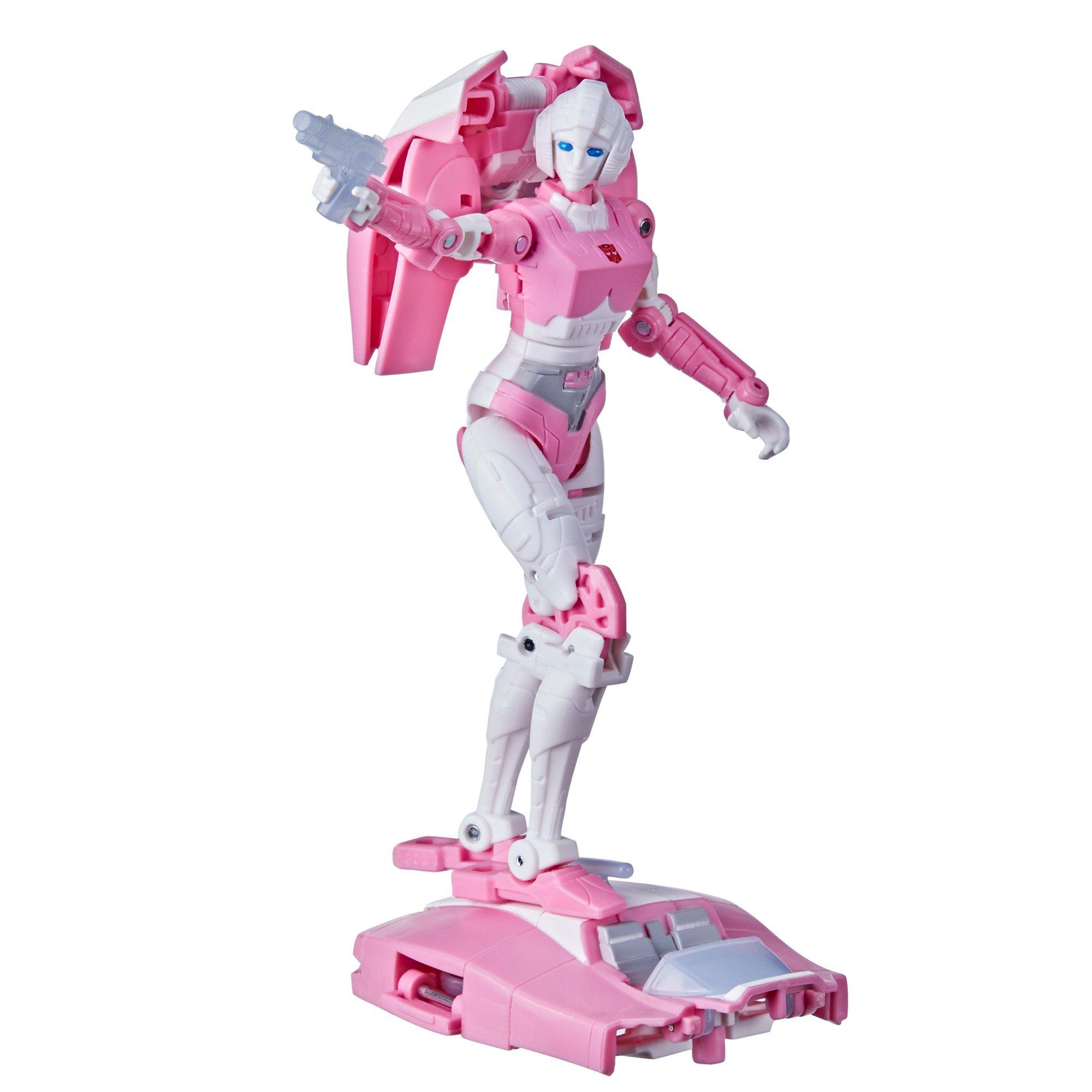 Hasbro Transformers Kingdom War for Cybertron Arcee Deluxe Class 5.5in