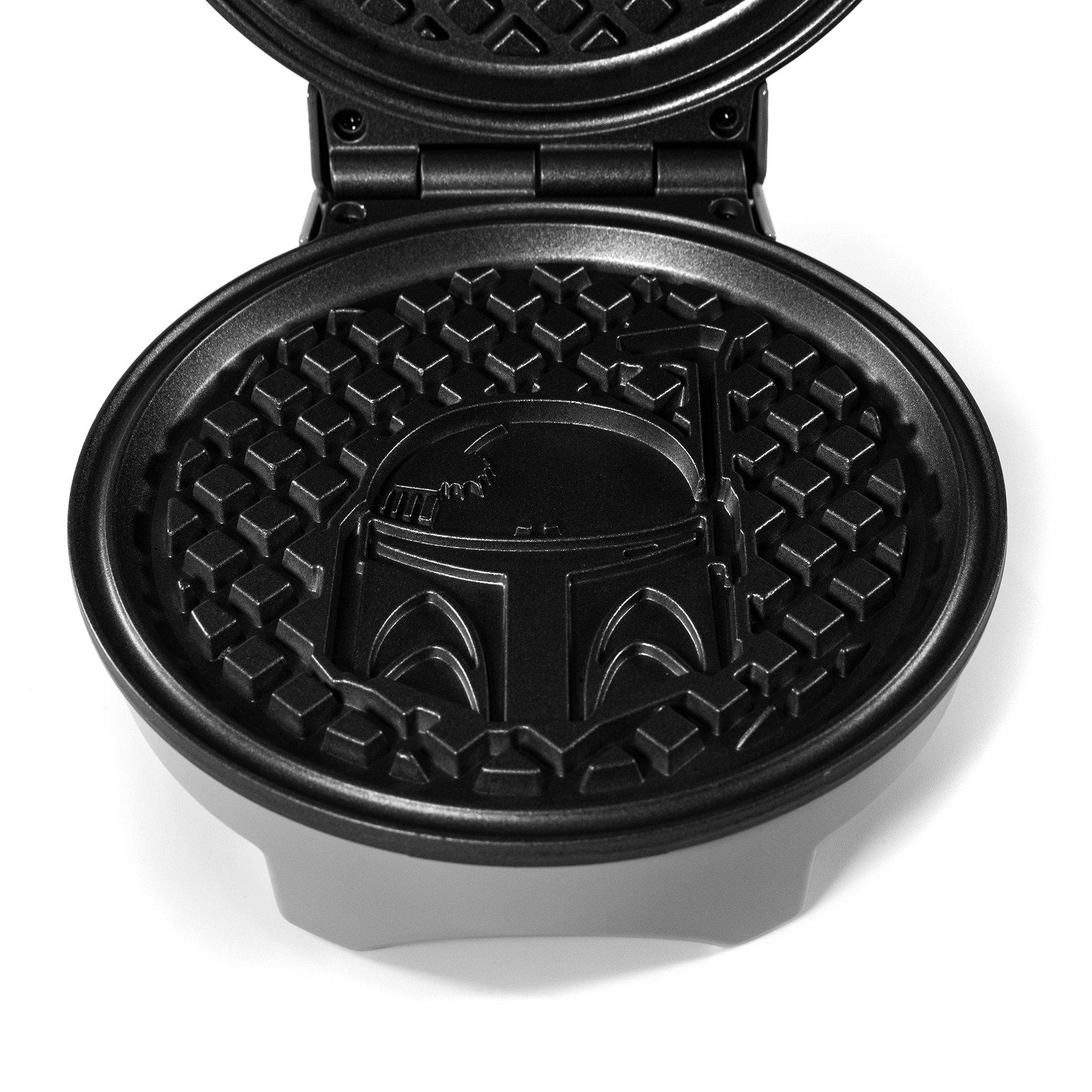list item 3 of 11 Star Wars Boba Fett Round Waffle Maker
