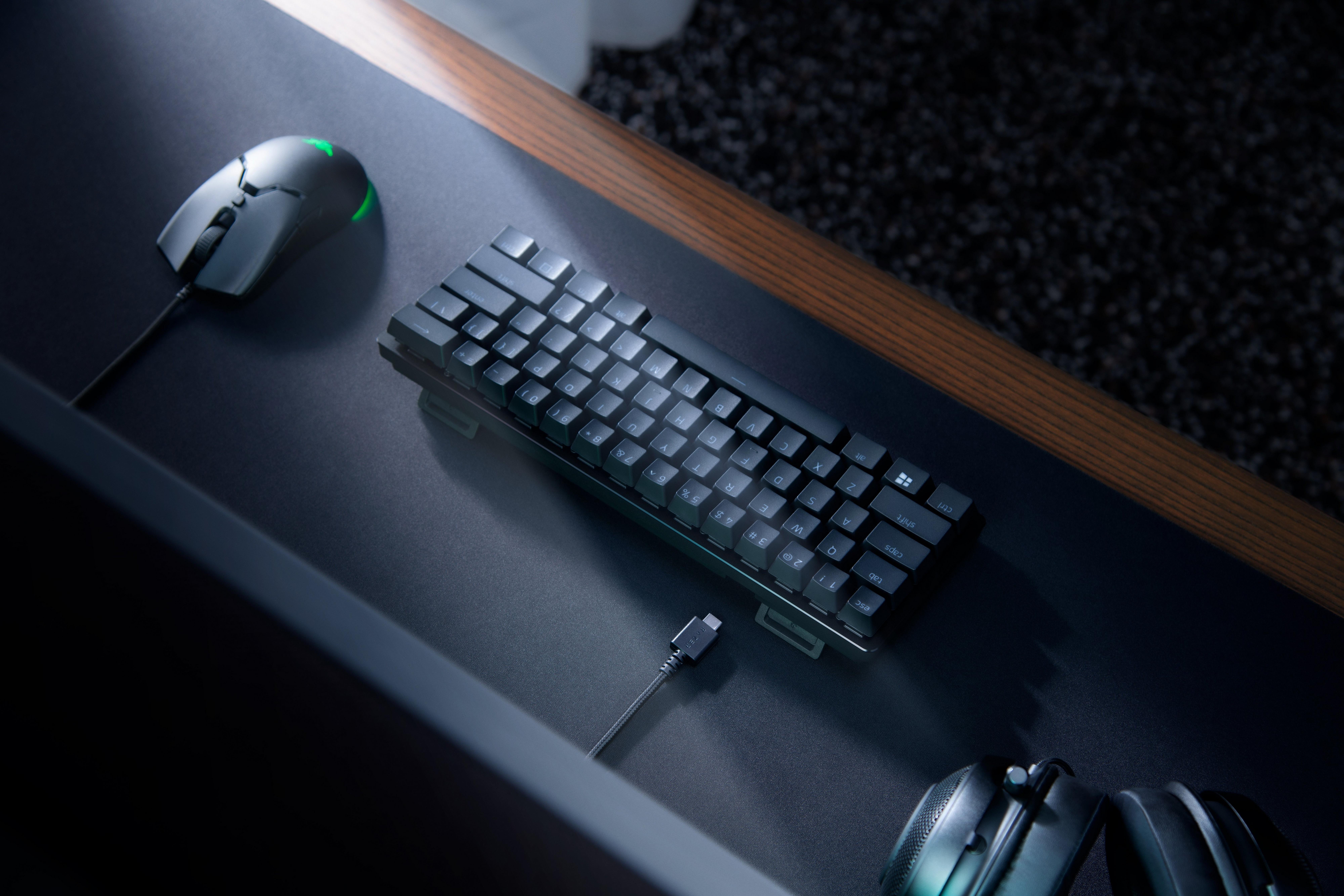 list item 8 of 9 Razer Huntsman Mini 60% Optical Gaming Keyboard (Clicky Purple Switch)