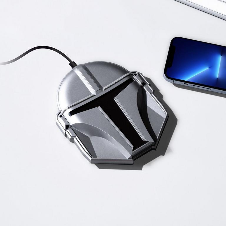 Star Wars The Mandalorian Light Up Wireless Charging Pad GameStop Exclusive
