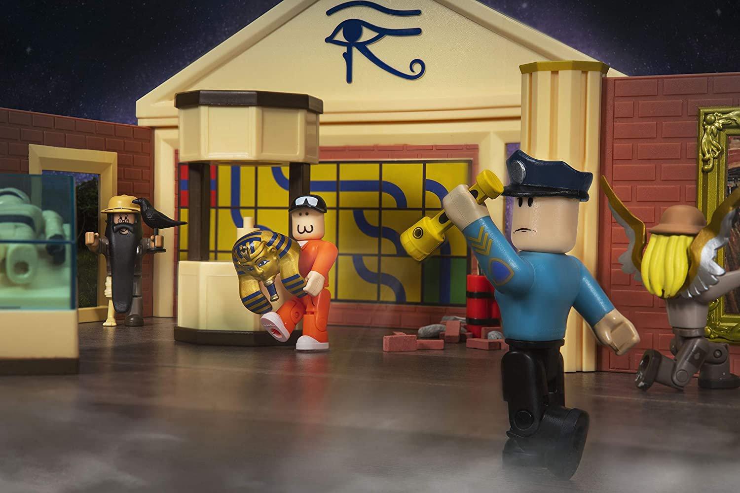 Roblox Action Collection Jailbreak Museum Heist Playset Includes Exclusive Virtual Item Gamestop - roblox bank heist toy