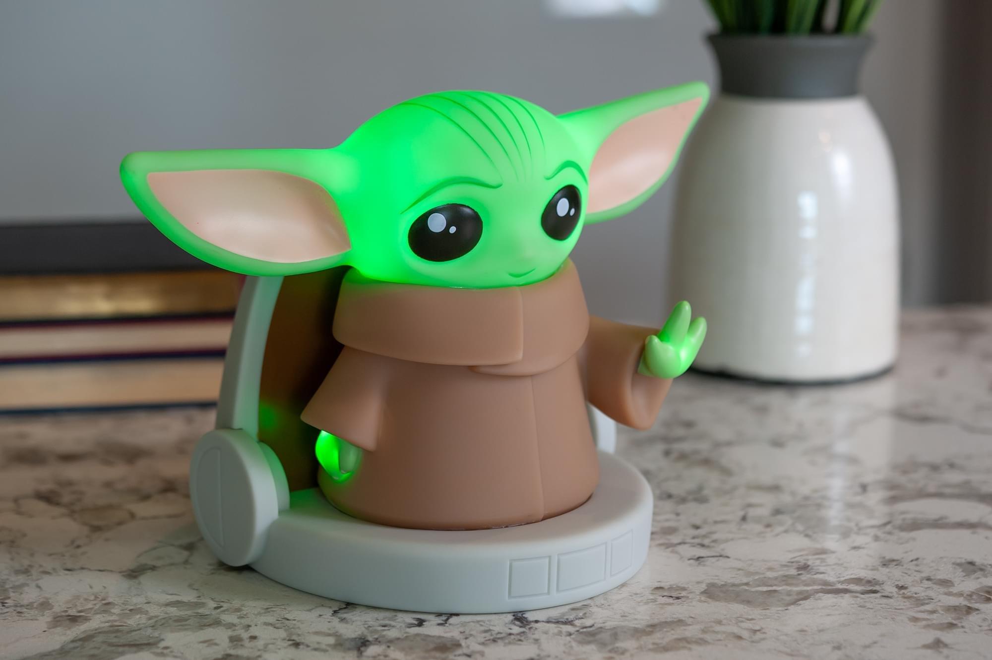 Official Star Wars Mandalorian Baby Yoda The Child Lamp 