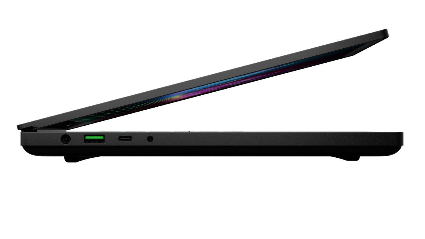 RazerBlade 15 Gaming Laptop Base Model Intel Core i7 16GB RAM 