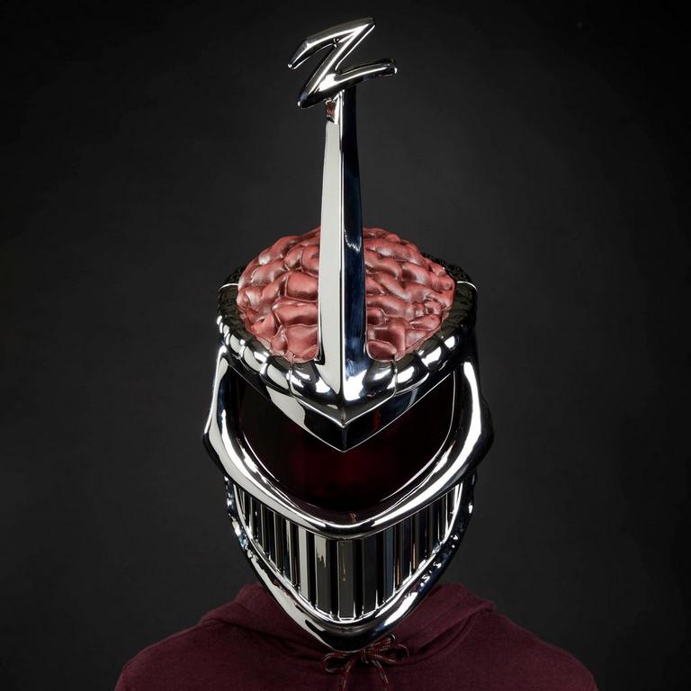 Hasbro Power Rangers Lightning Collection Mighty Morphin Lord Zedd Electronic Voice Changer Helmet with Display Stand
