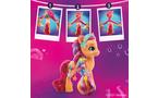 My Little Pony: A New Generation Sunny Starscout Rainbow Reveal Playset