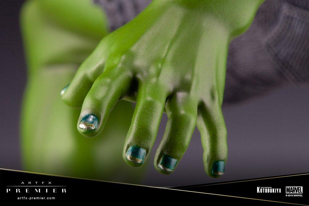 Kotobukiya ArtFX Premire She-Hulk Limited Edition 8.2-In Statue