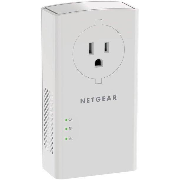 Netgear Powerline 2000 Extender and Extra Outlet