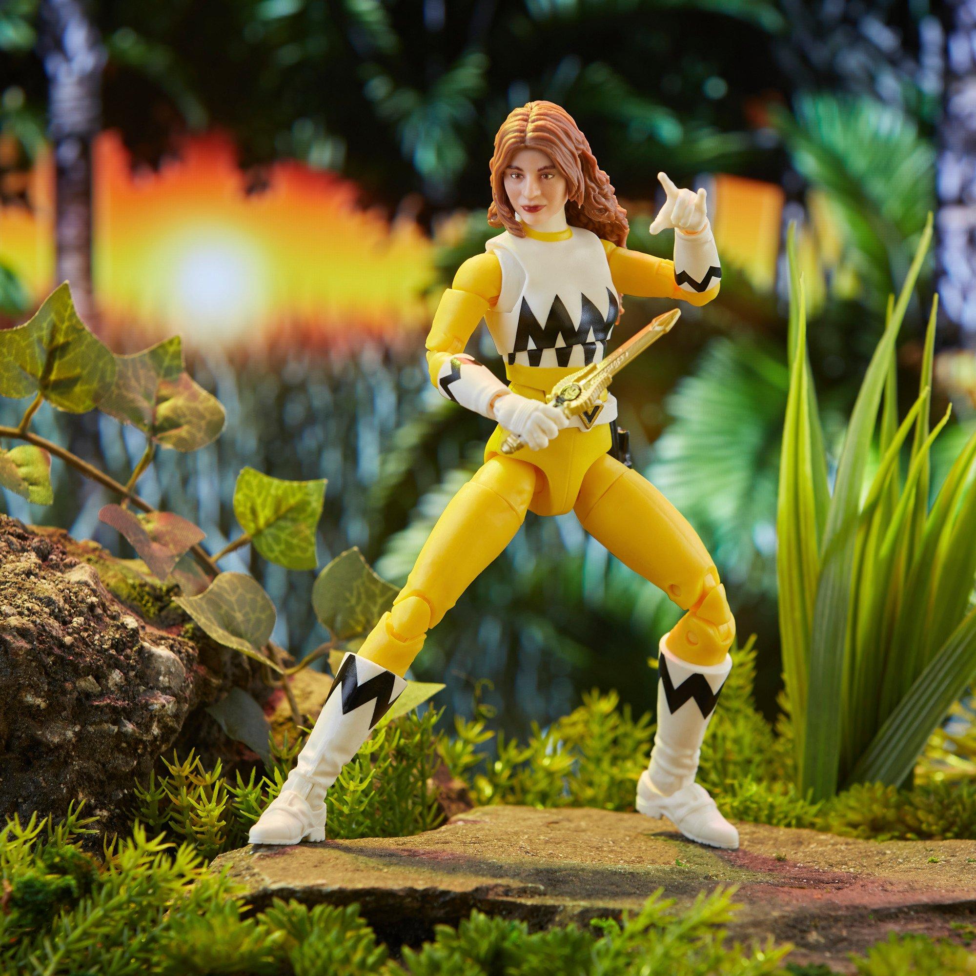 Hasbro Power Rangers Lightning Collection Lost Galaxy Yellow Ranger 6-in Action Figure