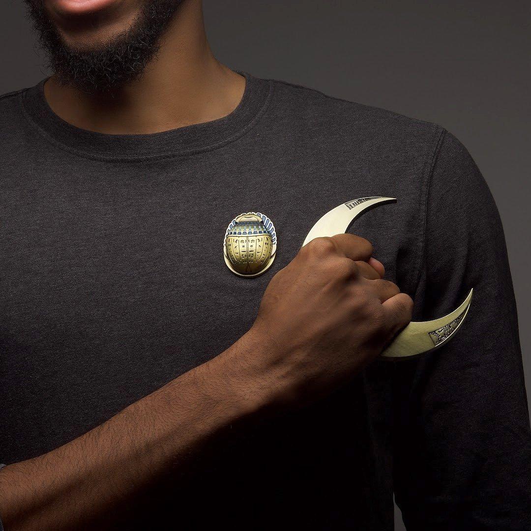 Moon Knight Magnetic Pin Box Set GameStop Exclusive