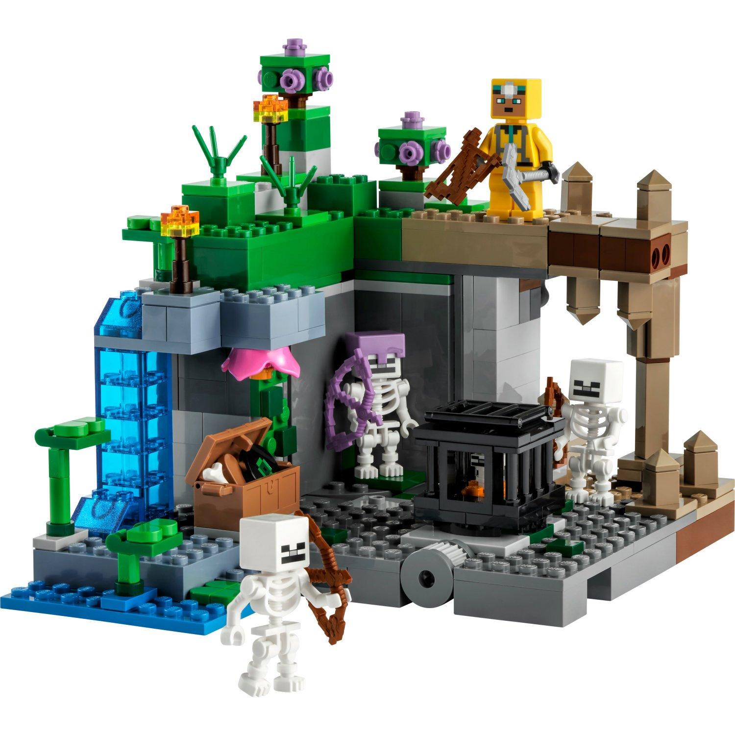 LEGO Minecraft The Skeleton Dungeon 21189 Building Kit