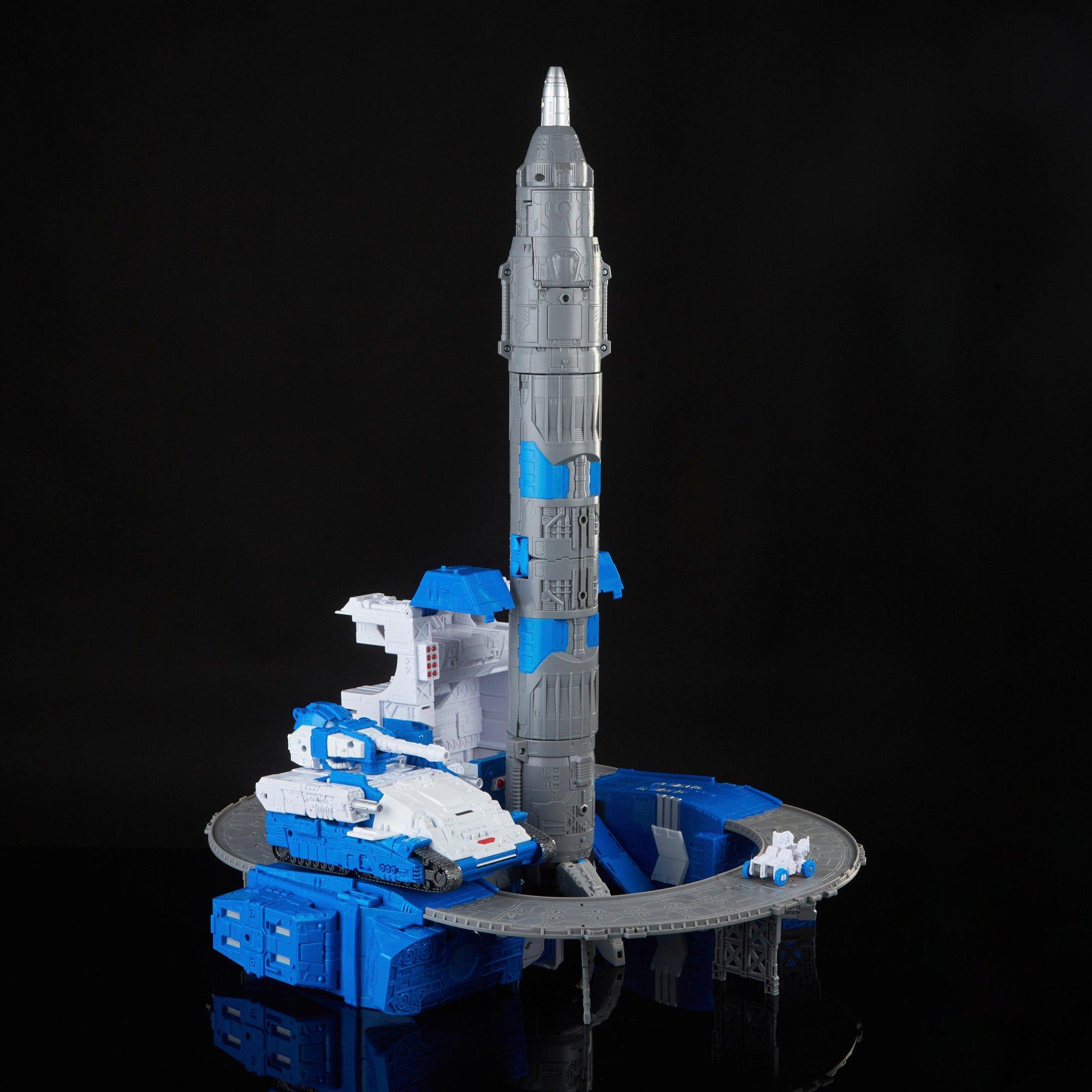 Hasbro Transformers: Legacy Evolution Generations Selects G1 Guardian Robot Action Figure