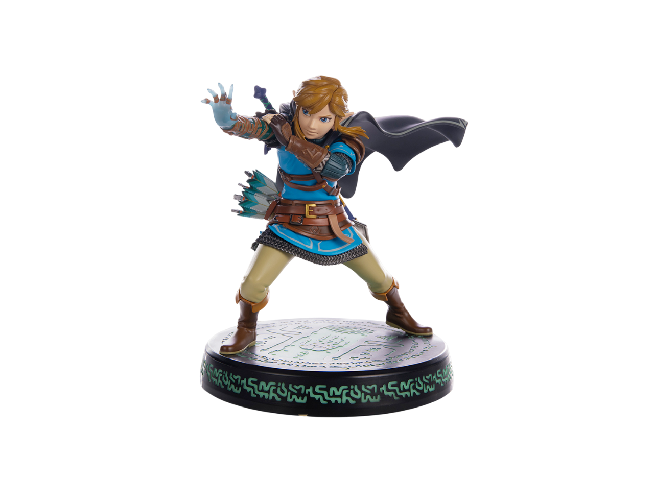 The Legend of Zelda: Tears of the Kingdom Link 9-in Figure | GameStop