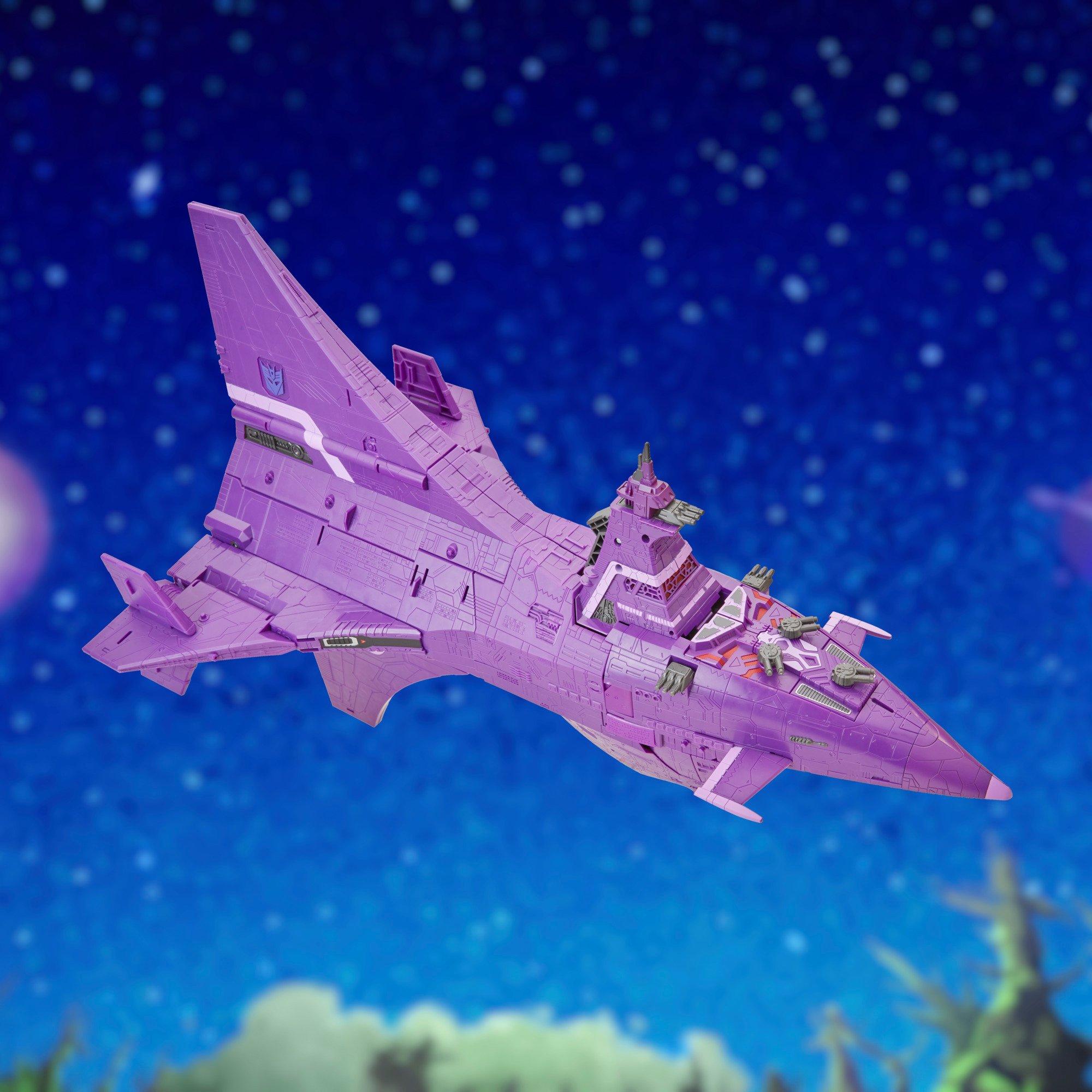 Hasbro Transformers Legacy Evolution Titan Class Decepticon Nemesis 23.5-in Action Figure