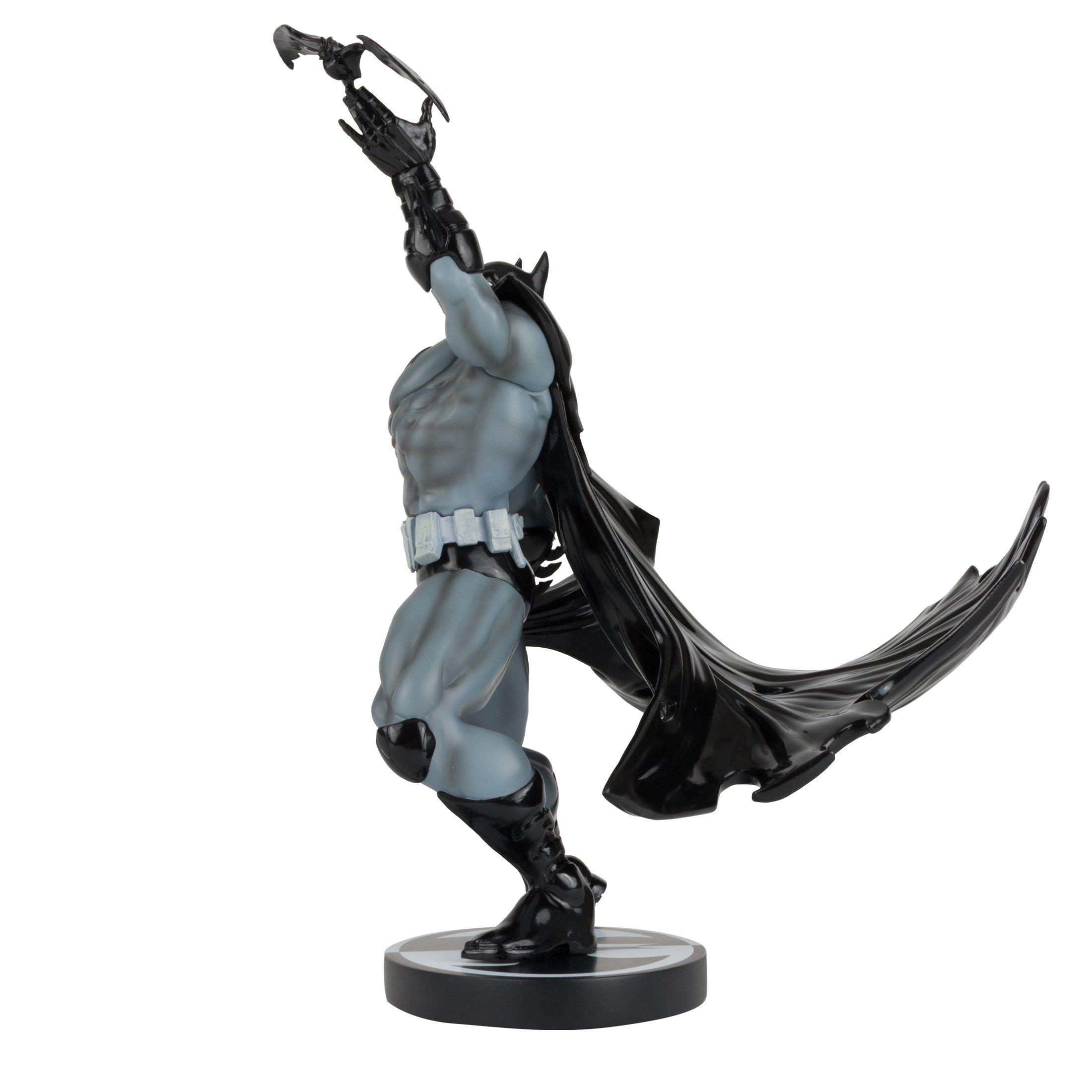 McFarlane Toys Batman Black and White Batman (Freddie E. Williams II  Design) 7-in Polyresin Statue