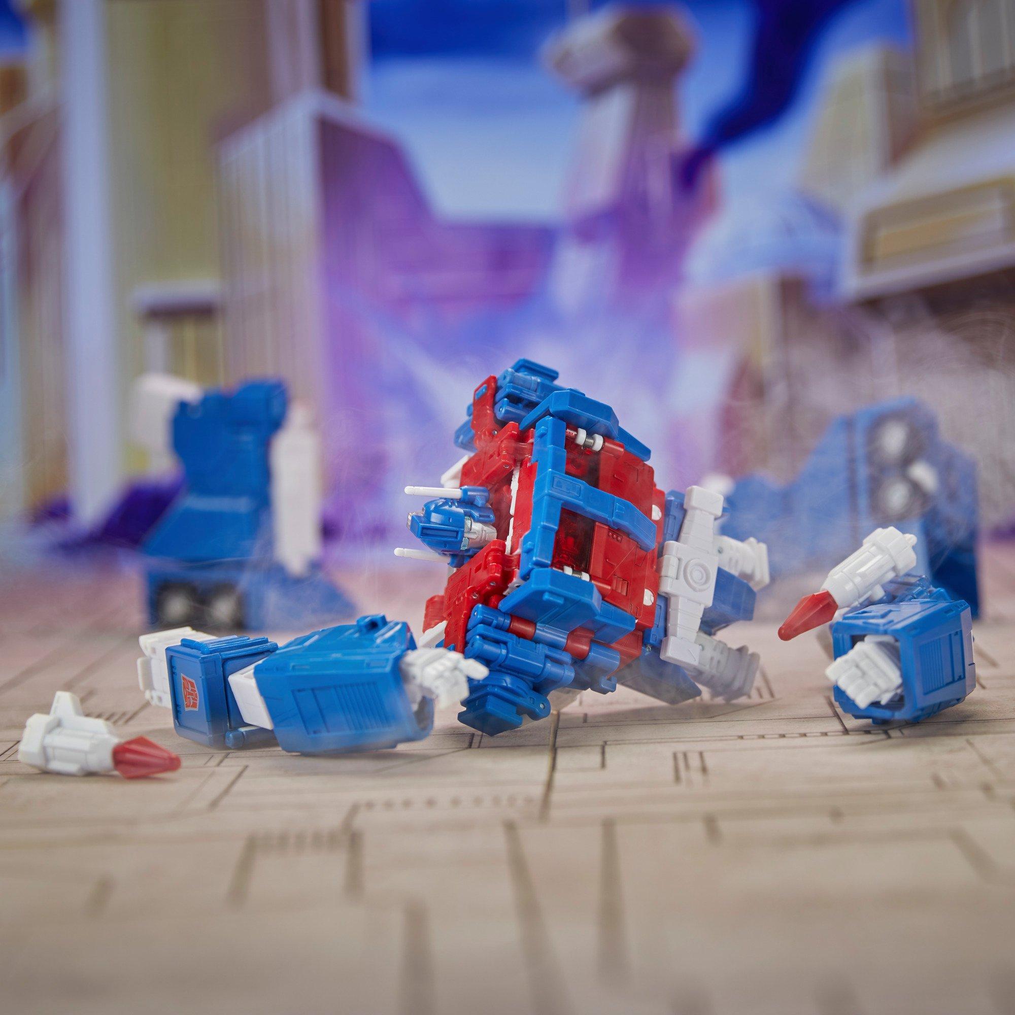 Hasbro Transformers Studio Series Commander Class 86-21 Ultra Magnus 9.5-in Action Figure