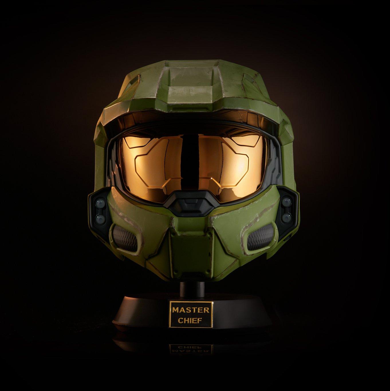 GameStop exclusive replica halo helmet hot Jazwares